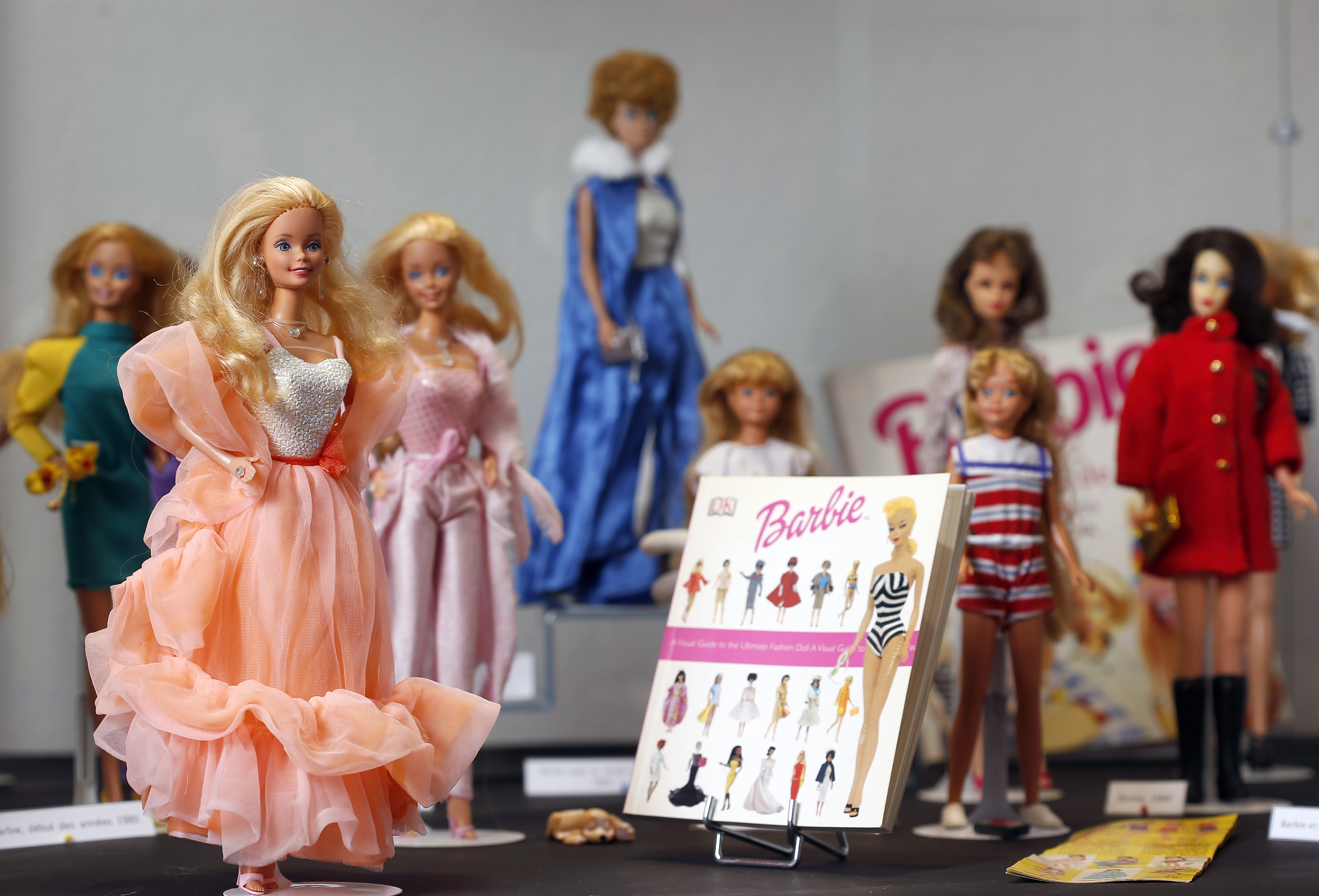 Ikonikus híresség lett az új Barbie baba - kiskegyed.hu