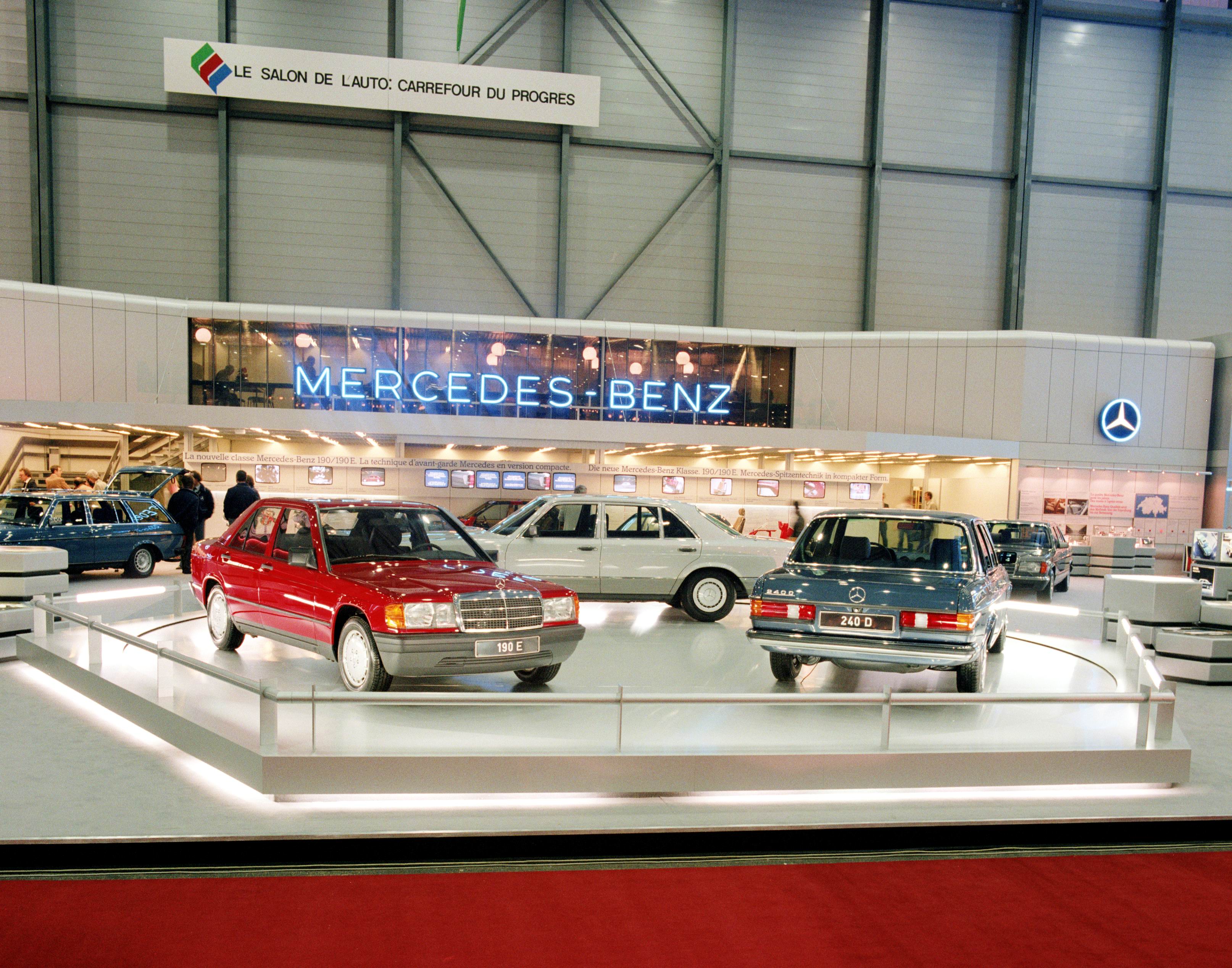Stoisko Mercedesa
