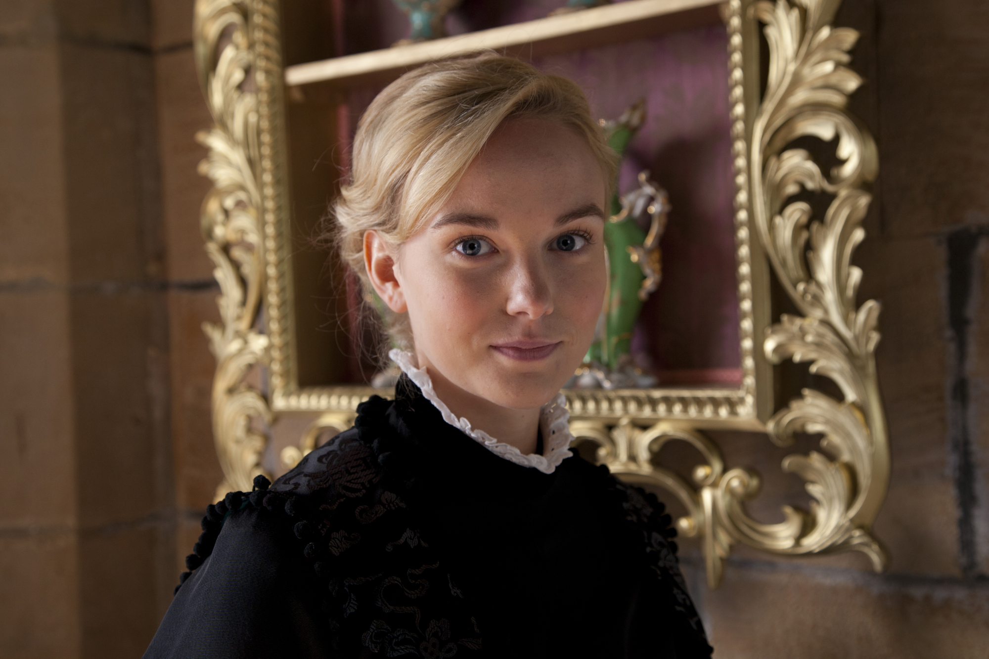 Joanna Vanderham w serialu
