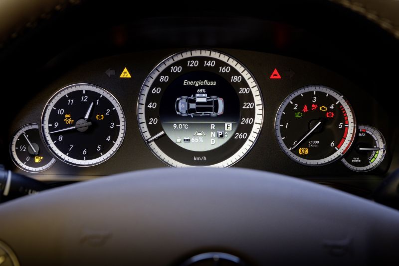Mercedes klasy E - najlepszy w klasie wyższej średnia i wyższej