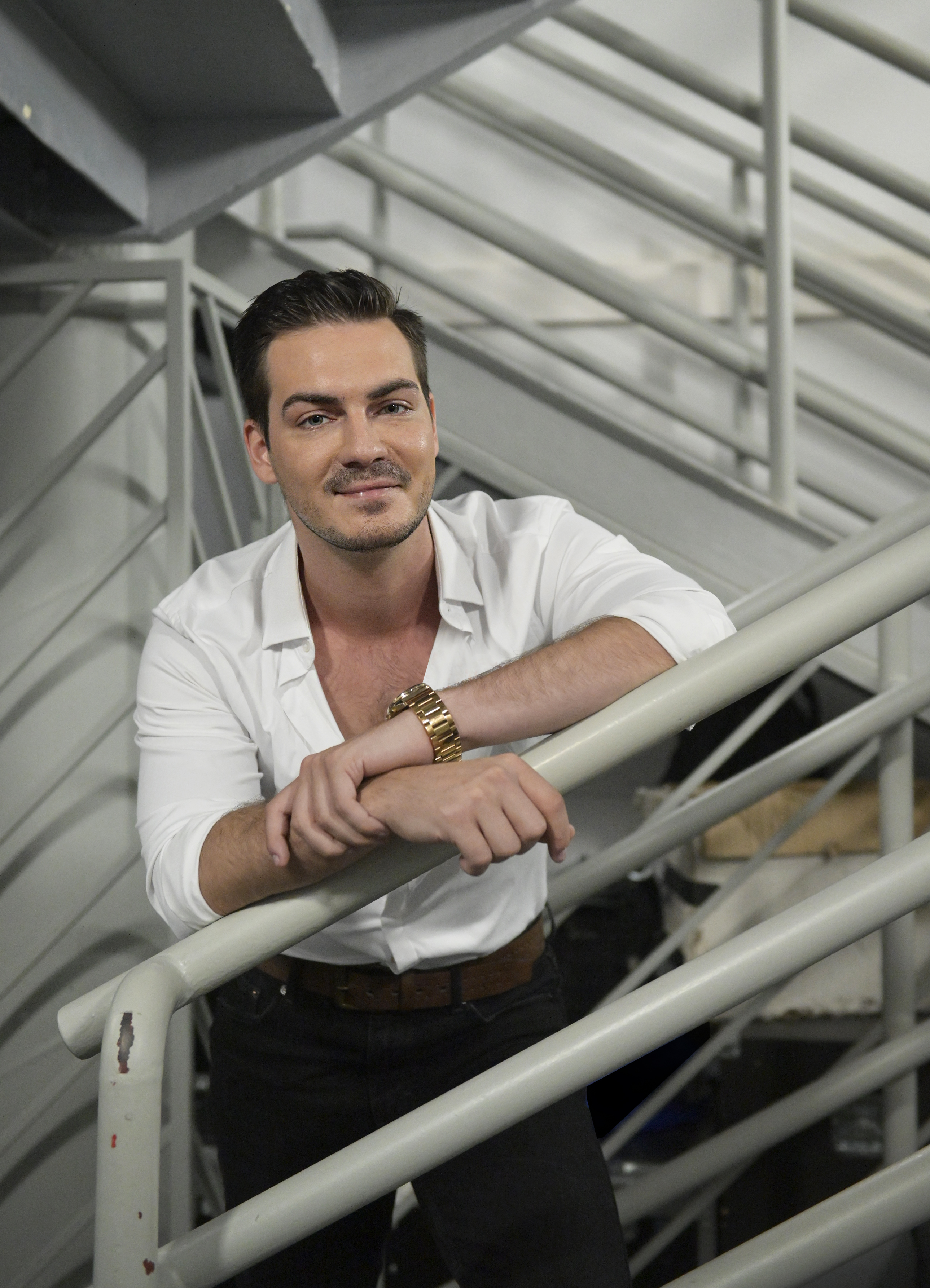 Apa lett a Tündérkert színésze: nemrég a színpadon kérte meg szerelme kezét