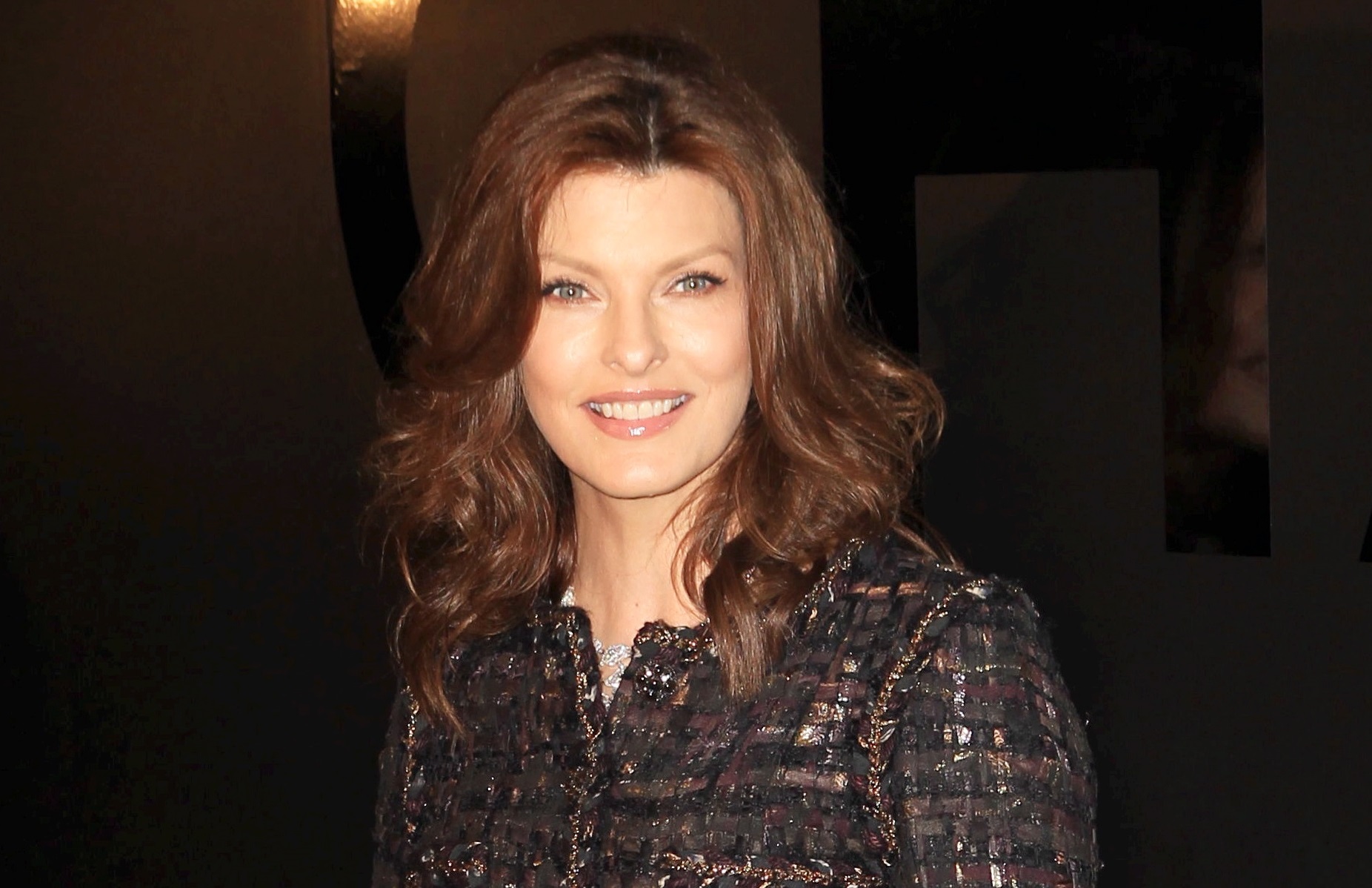 „Tudom, hogy fél lábbal a sírban vagyok” – Mellrákkal küzd az egyik első szupermodell, Linda Evangelista