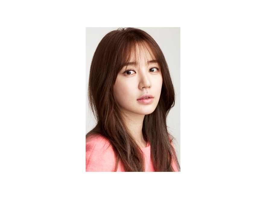 Koreańskie piękności i ich sposoby na młody wygląd - Yoon Eun Hye