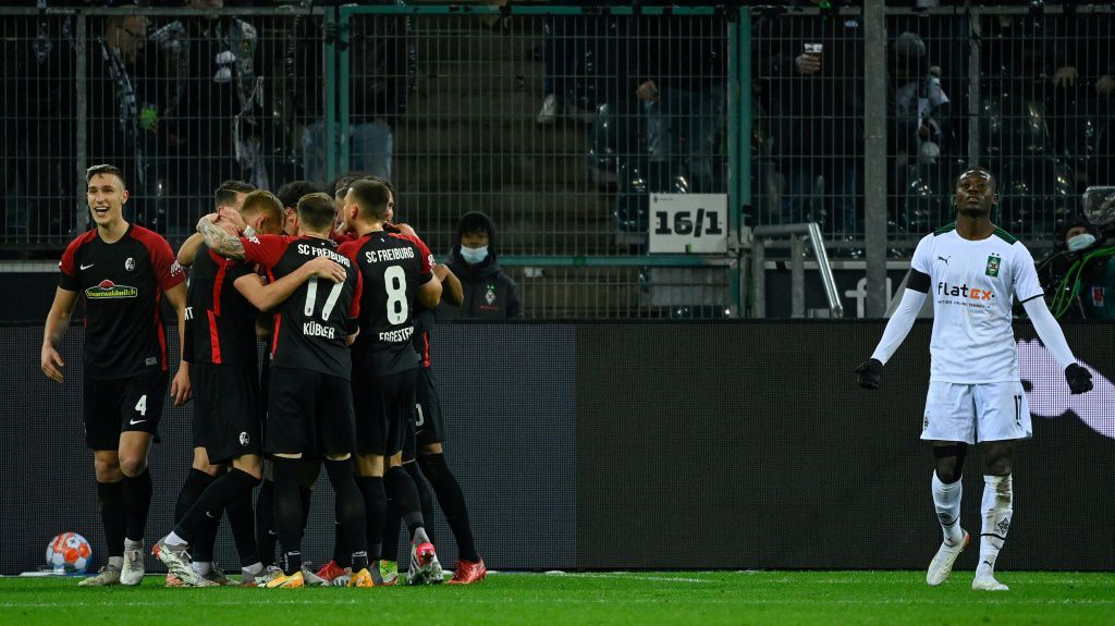 Freiburg pile pressure on Huetter with \'surreal\' win in Moenchengladbach