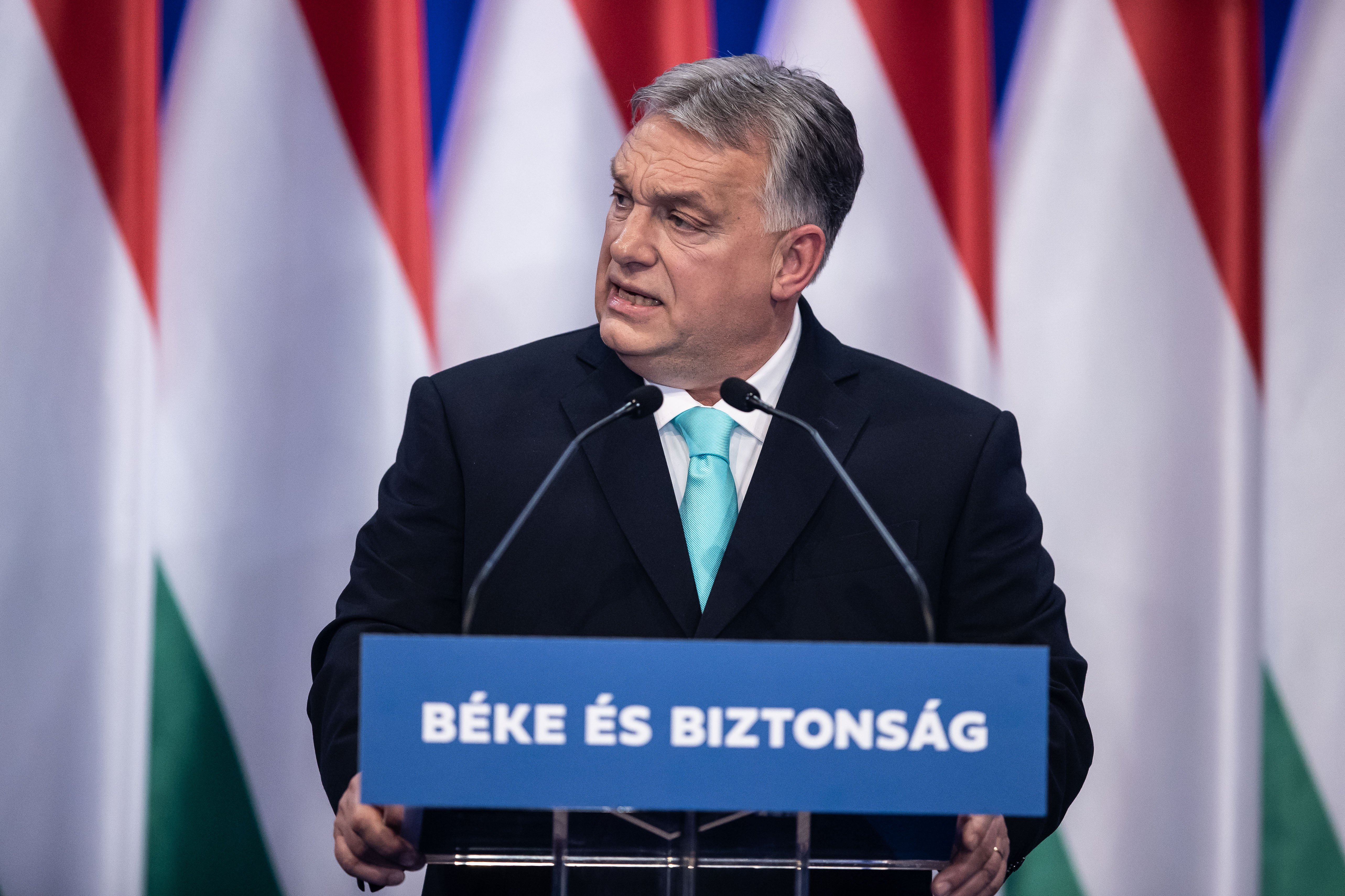 Feljelentették Orbán Viktort