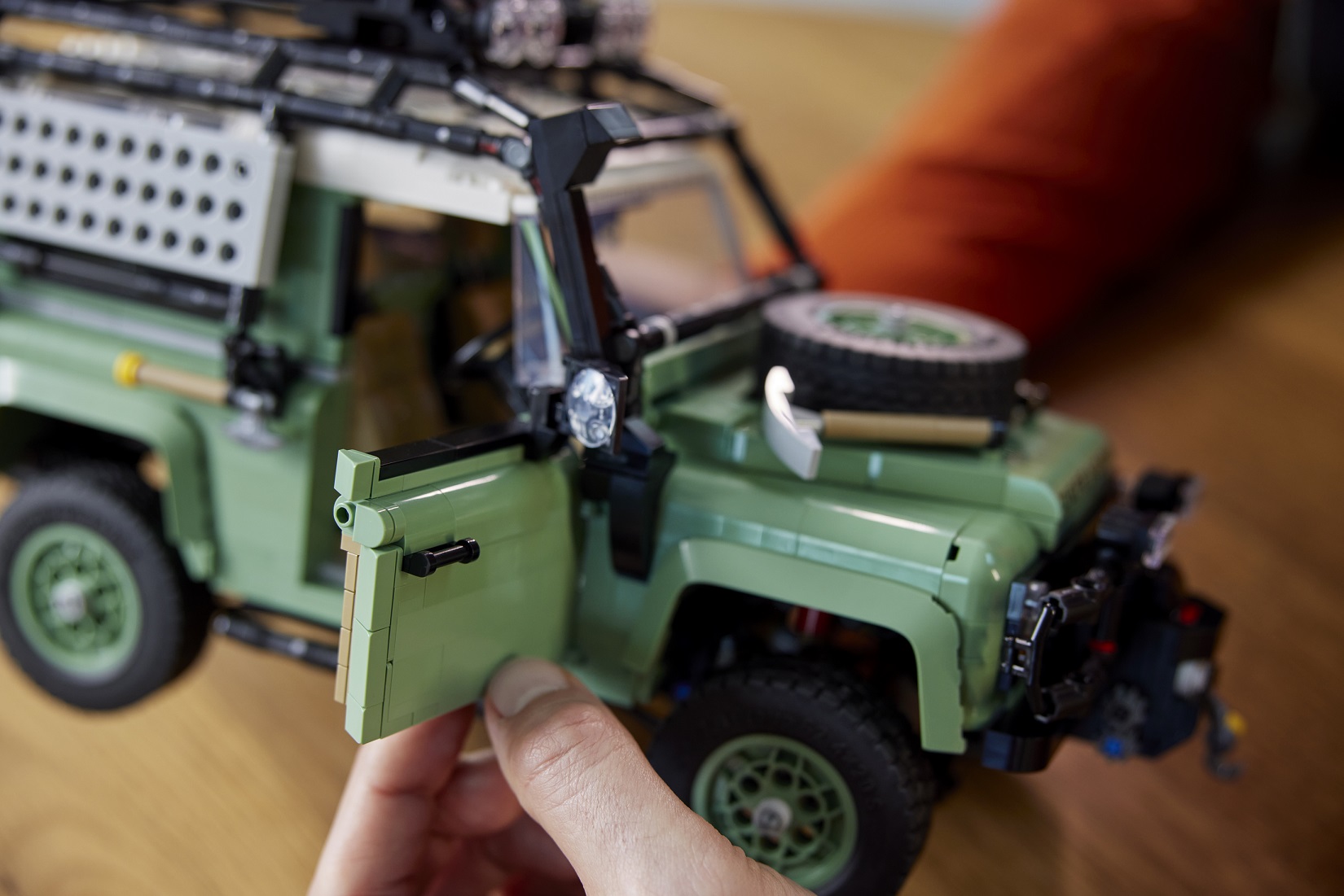Kétezer darabos Legoval kívánnak boldog születésnapot a Land Rovernek -  Blikk