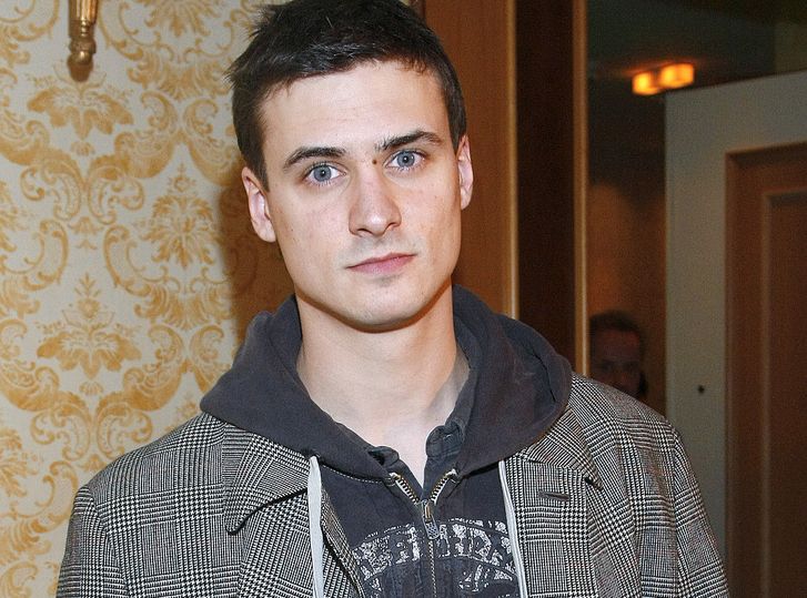 Aktor Mateusz Damięcki, którego małżeństwo z Patrycją Krogulską rozpadło się po kilku miesiącach od ślubu, stara się ponoć o unieważnienie go w świetle prawa kanonicznego.