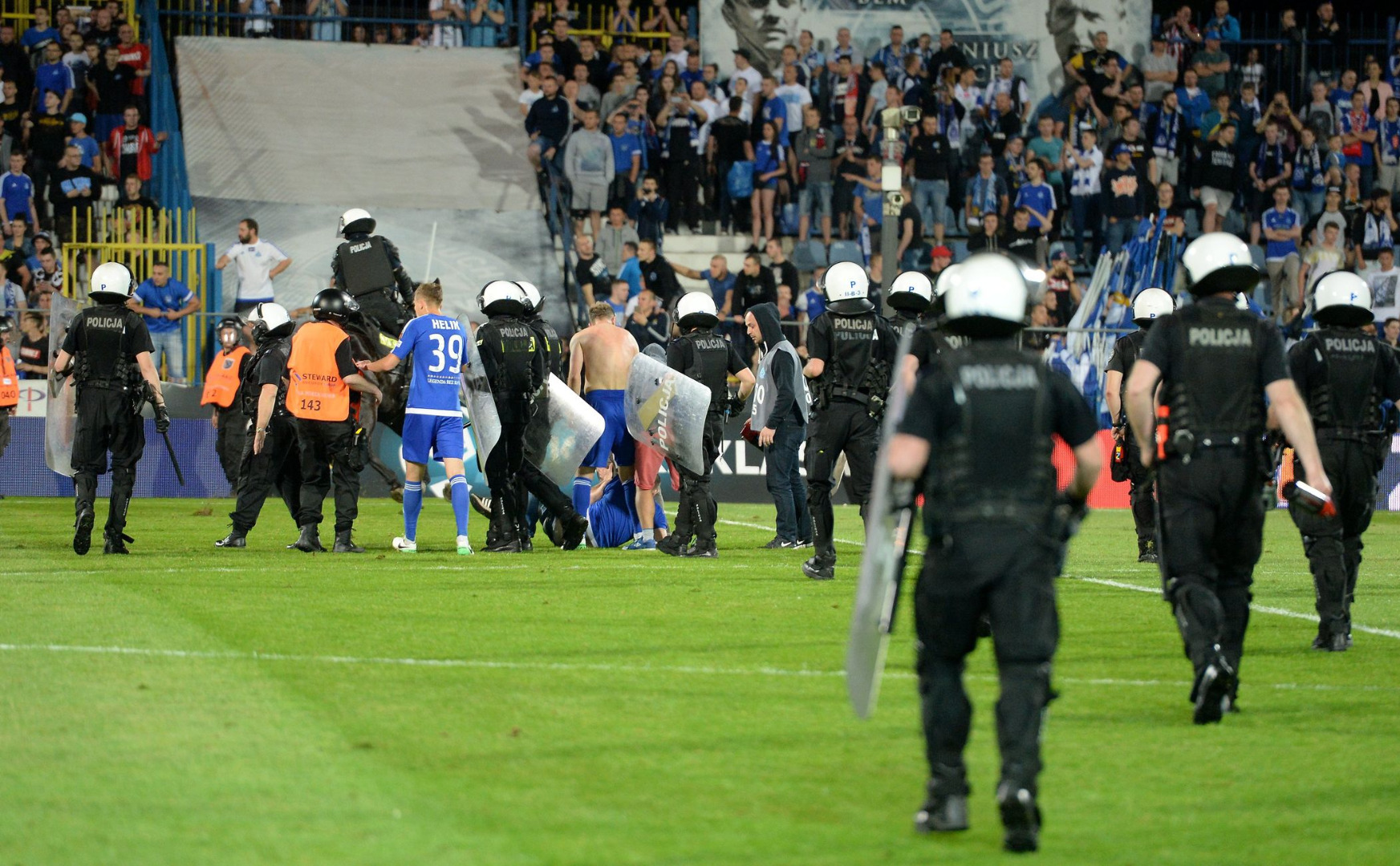 Burdy na stadionie