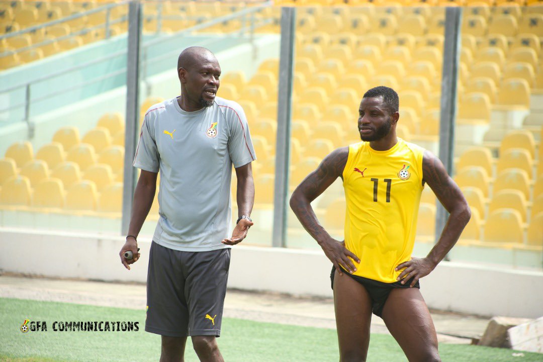 ‘Good luck in your next job’ – Mubarak Wakaso pays tribute to CK Akonnor