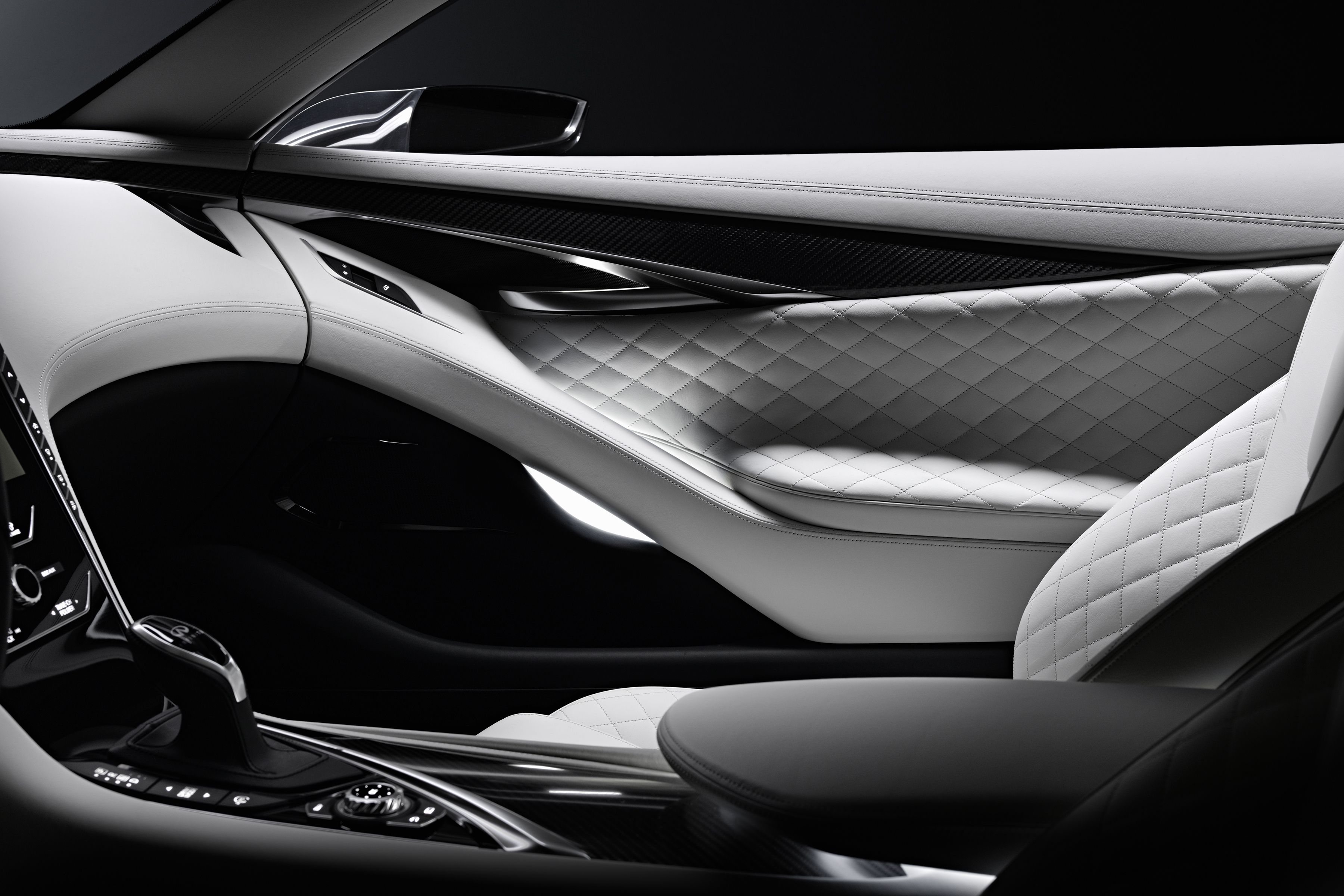 Infiniti Q60