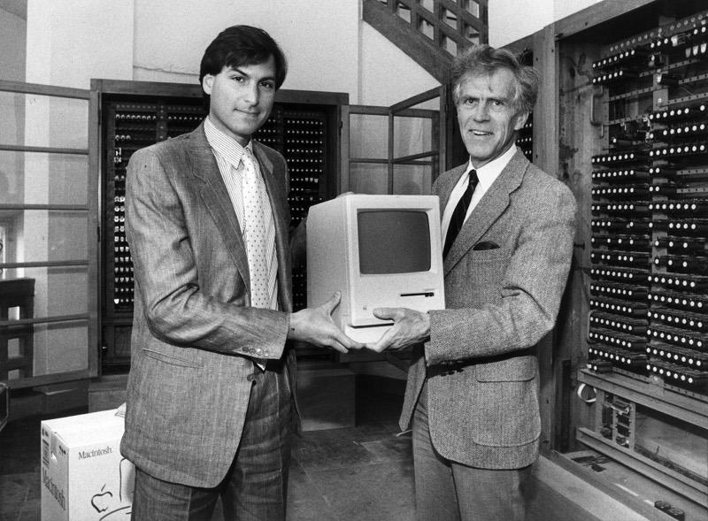 steve jobs gal 03 Steve Jobs i jego Macintosh