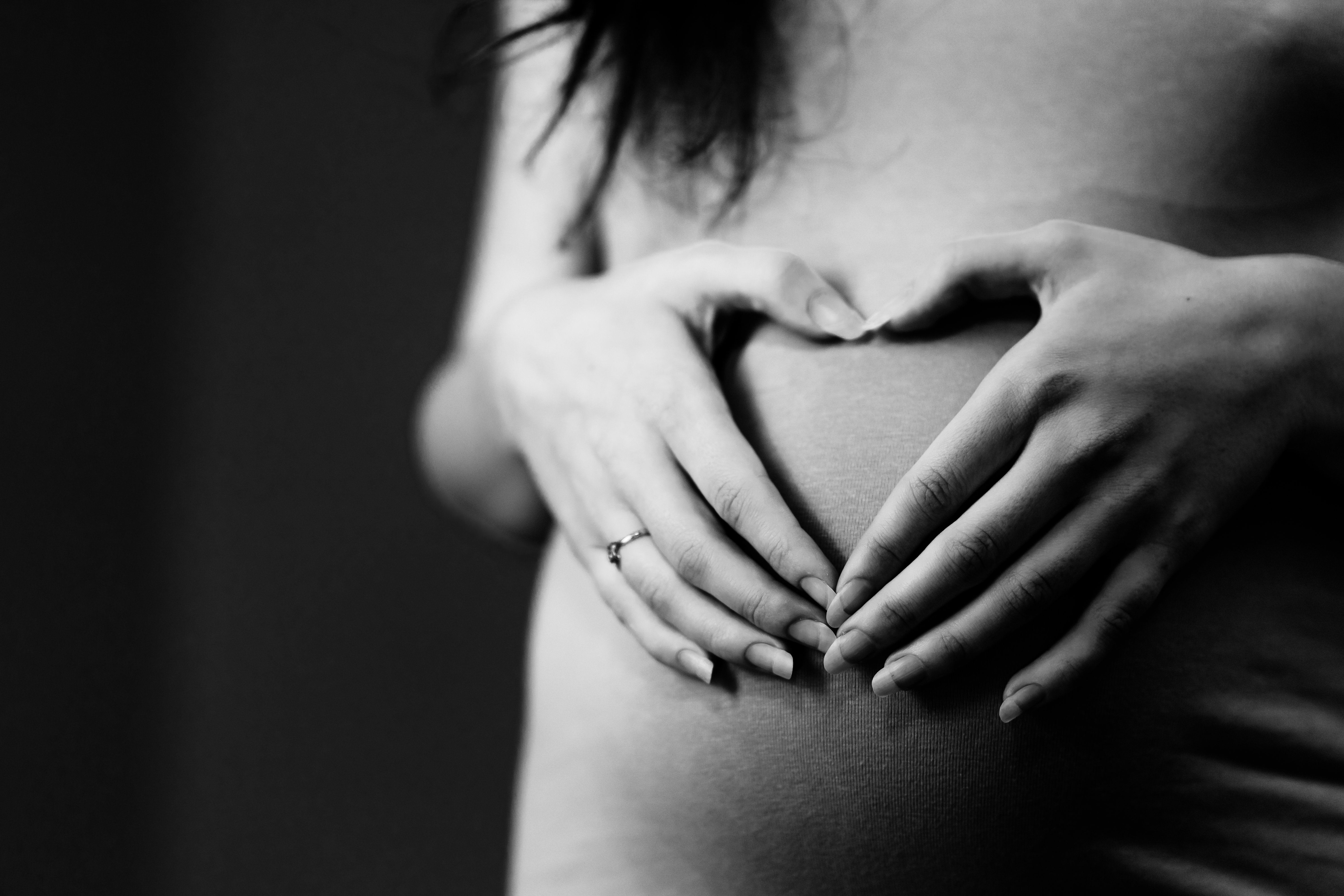 Isteni csoda? Két méhe van, és mindkettővel terhes ez a nő - Karácsonyra van kiírva szülésre