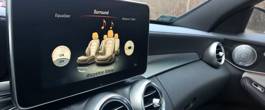 Test: 13 głośników Burmester w Mercedesie klasy C