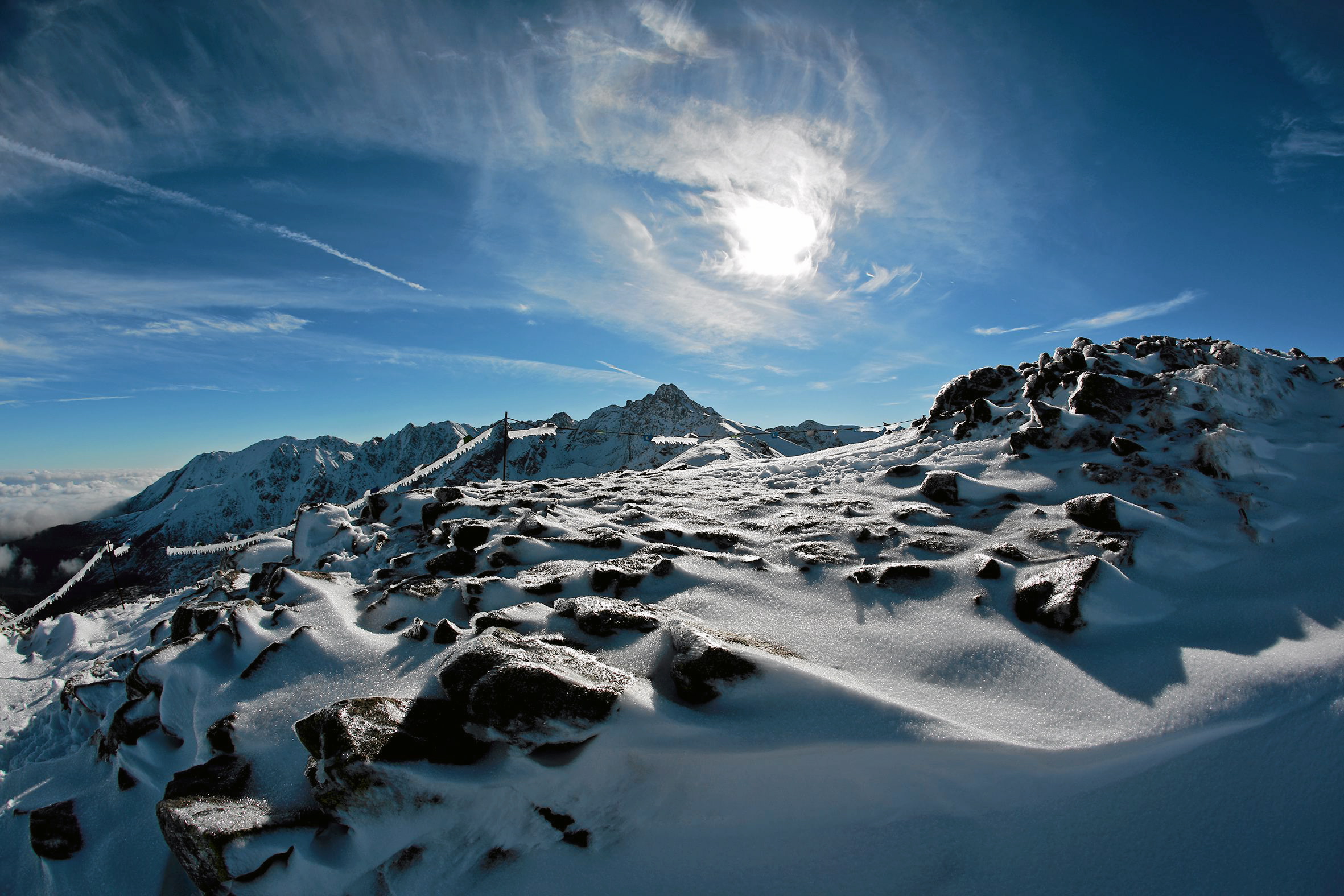 Śnieg zasypał Tatry