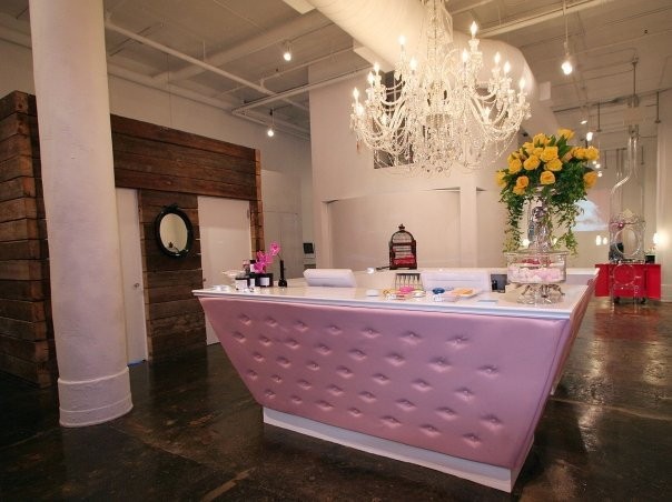 Wonderland Beauty Parlor
