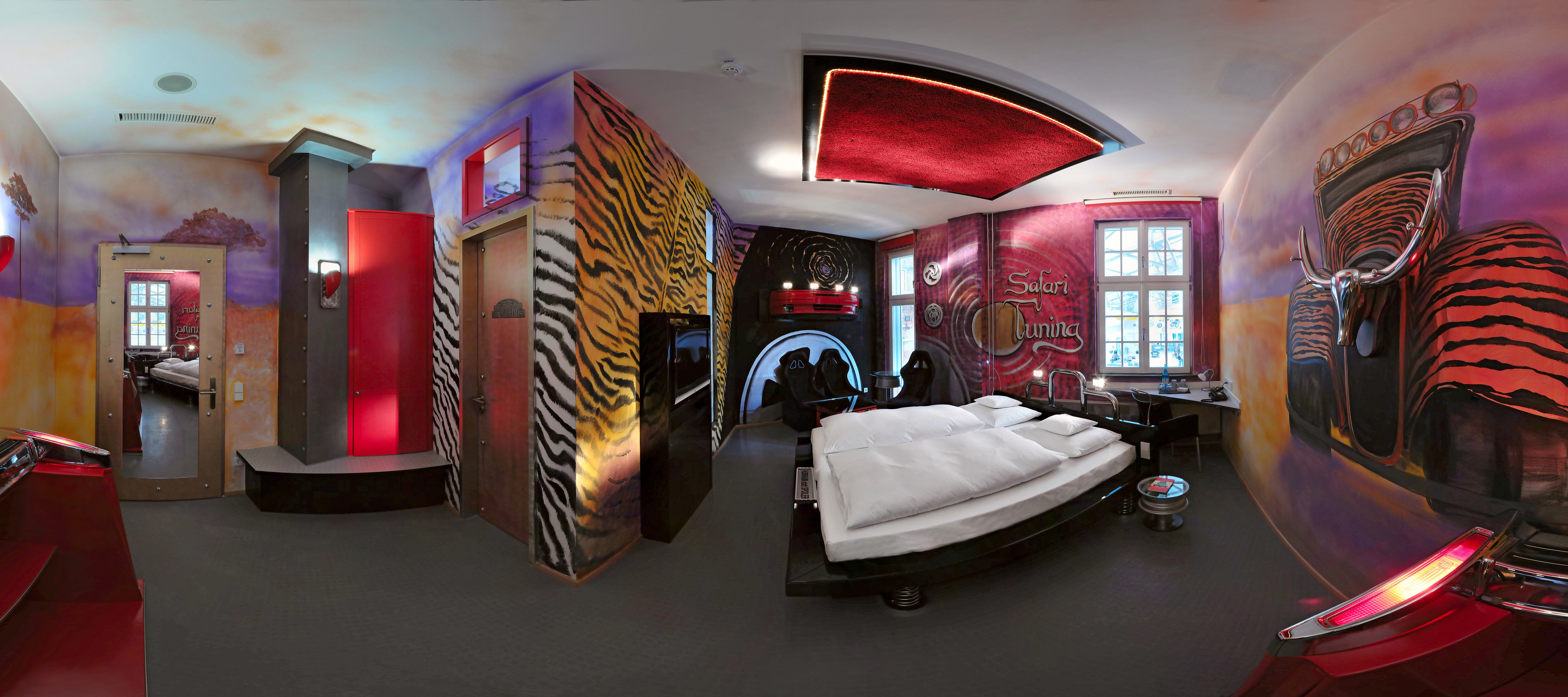 Hotel V8
