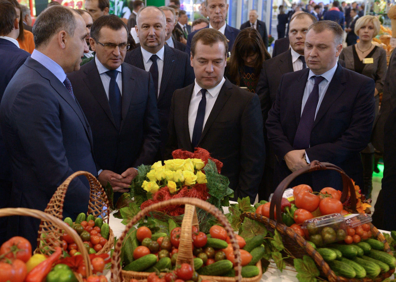 PKB poniżej