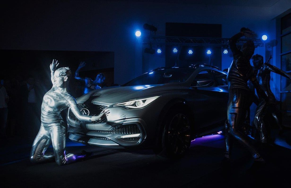 Infiniti QX30