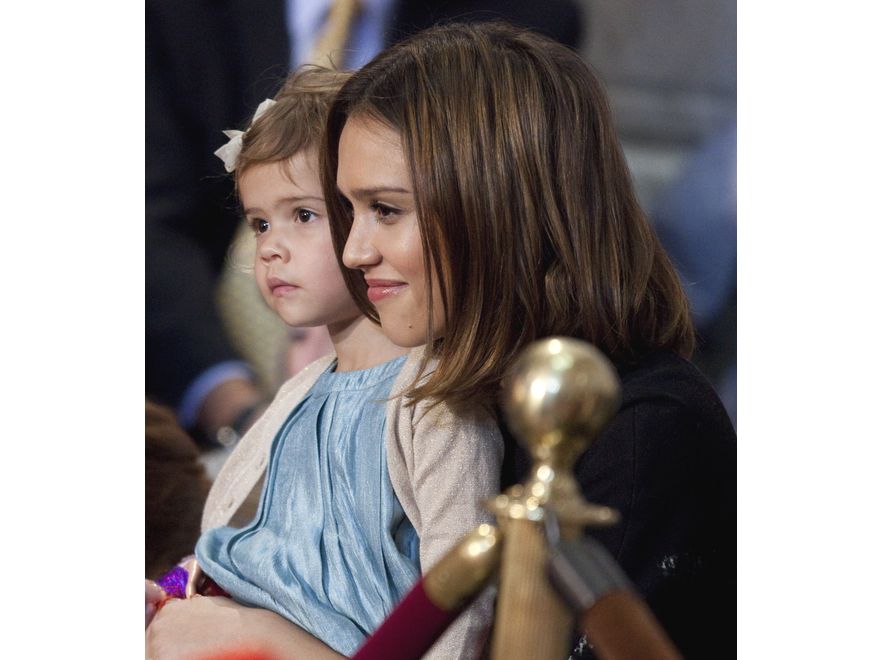 Jessica Alba wraz ze śliczną córeczką Honor Alba