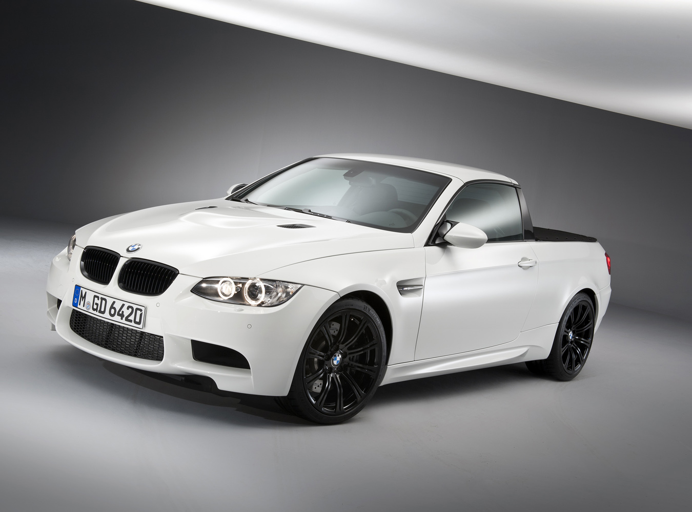 Pierwszy na świecie pickup o sportowych osiągach został stworzony w najściślejszej tajemnicy w centrum rozwoju BMW M GmbH