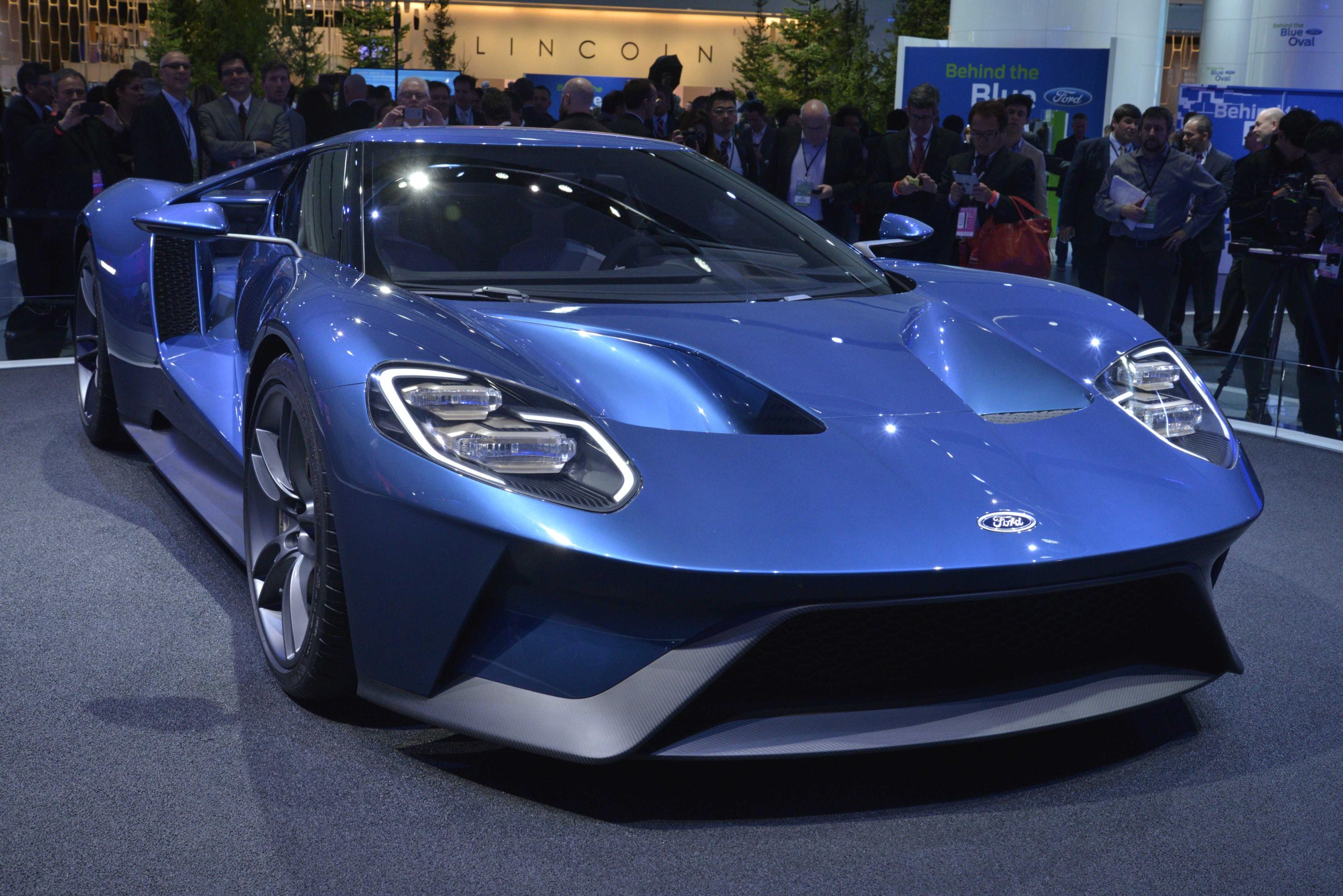 Ford zapowiedział, że produkcja nowego GT ruszy w 2016, czyli dokładnie 50 lat po zwycięstwie nad Ferrari w Le Mans.