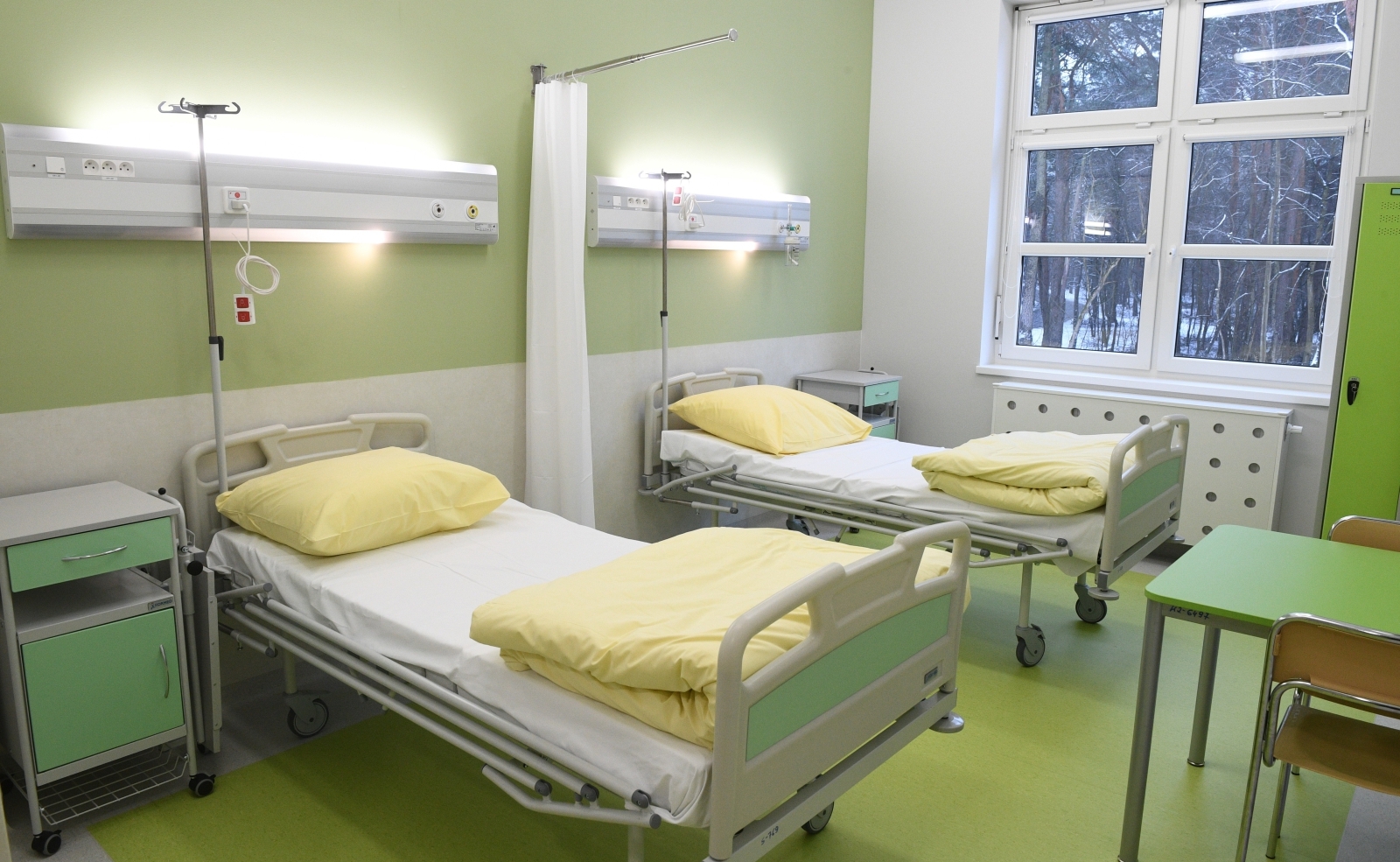 DZIECIĘCY ODDZIAŁ CHORÓB PŁUC I GRUŹLICY OTWARTY POD WARSZAWĄ