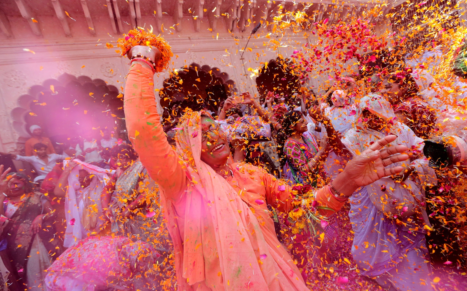 HOLI. HINDUISTYCZNE ŚWIĘTO WIOSNY