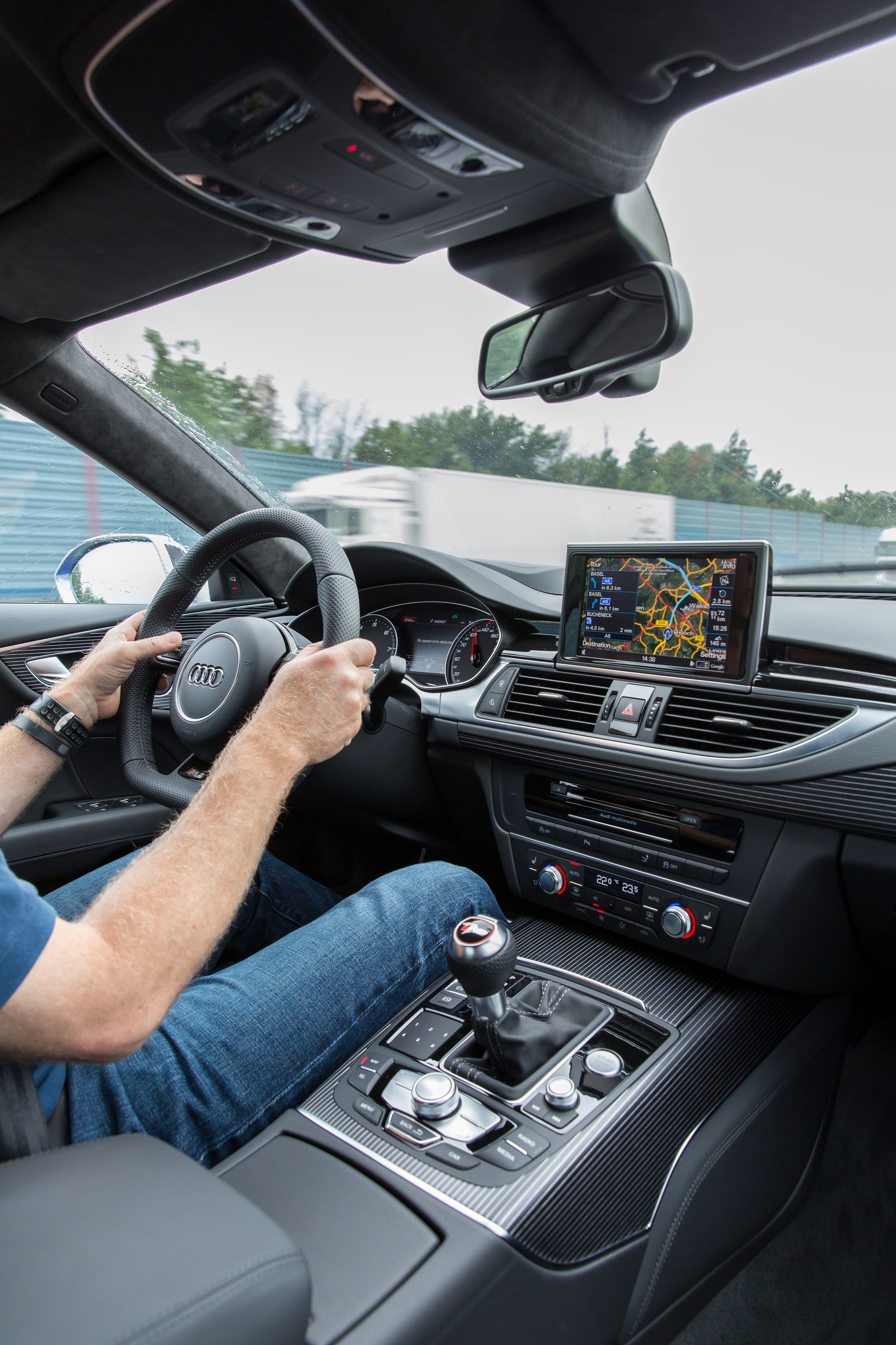 Sercem RS 7 Sportback jest widlasty ośmiocylindrowy silnik 4.0 TFSI. Moc - 560 KM w zakresie od 5700 do 6600 obr./min. Pomiędzy 1750 a 5500 obr./min dostępny jest stały moment obrotowy 700 Nm.