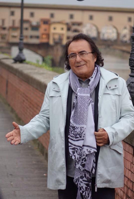 Przez lata Al Bano i Romina pracowali solo. On wydawał kolejne płyty (do tej pory sprzedał ich 165 milionów na całym świecie)