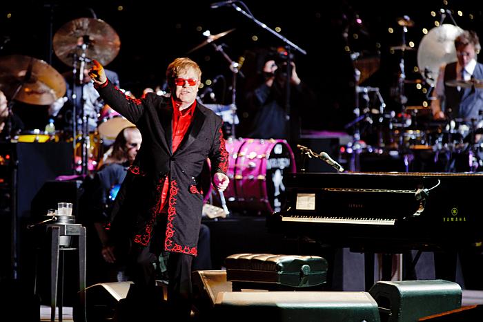 Elton John_048