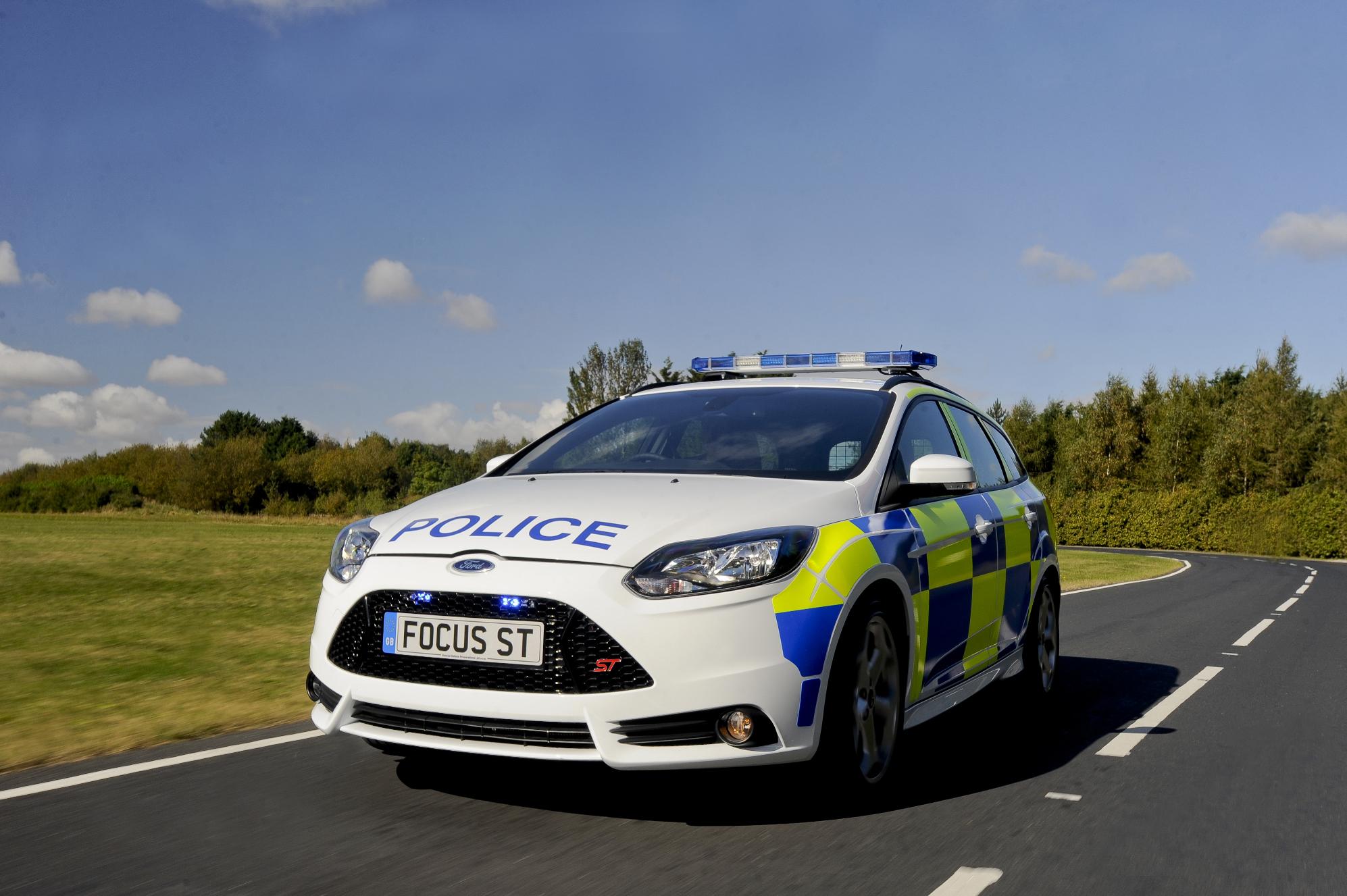 Ford focus ST w barwach brytyjskiej policji