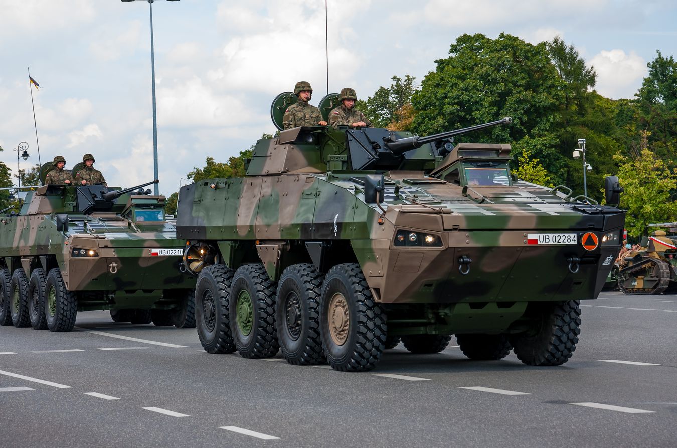 Kołowe Transportery Rosomak
