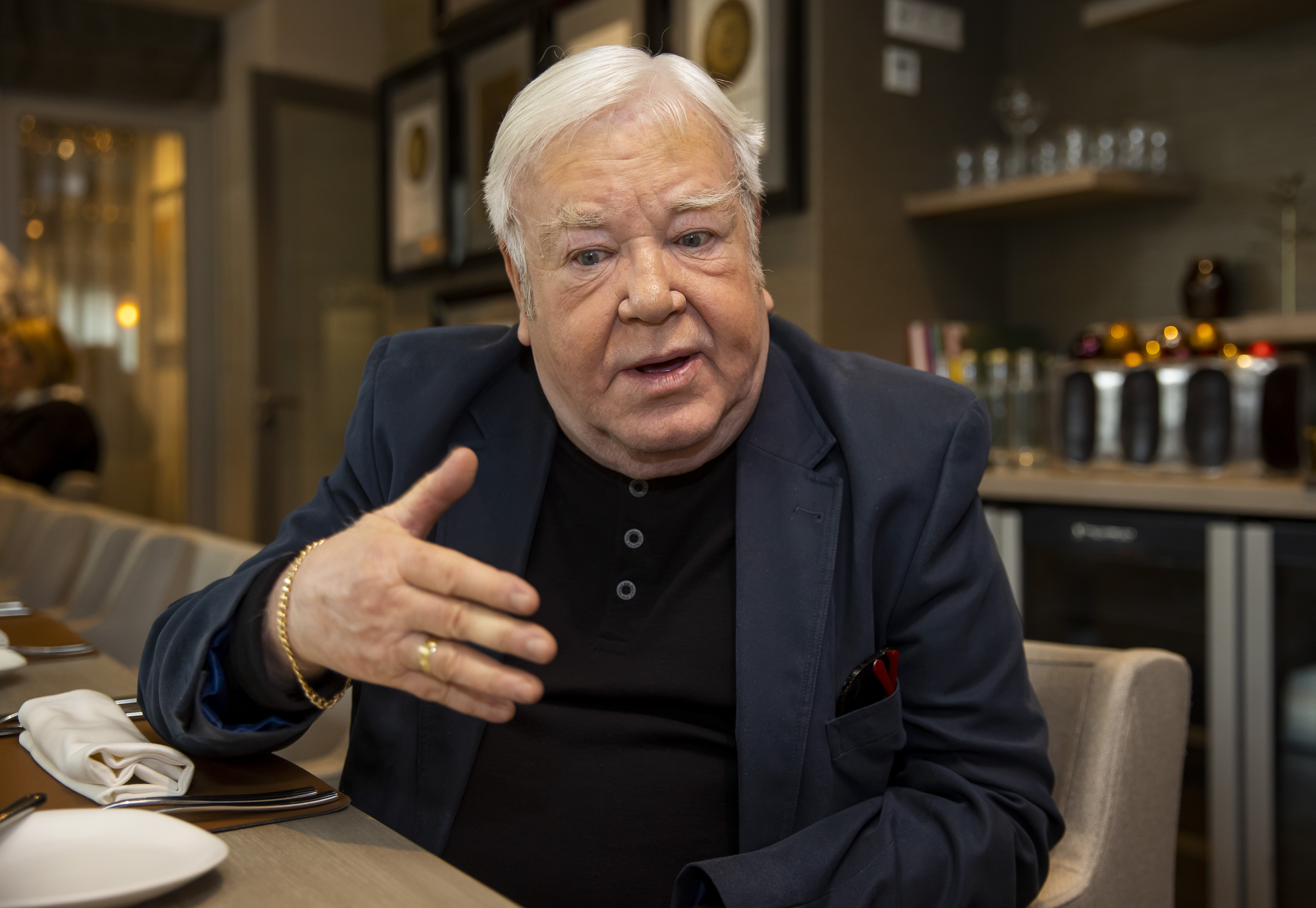 Mi történt? Gálvölgyi János élő adásban kérte számon Geszti Pétert: "40 éve nem adtad vissza!"