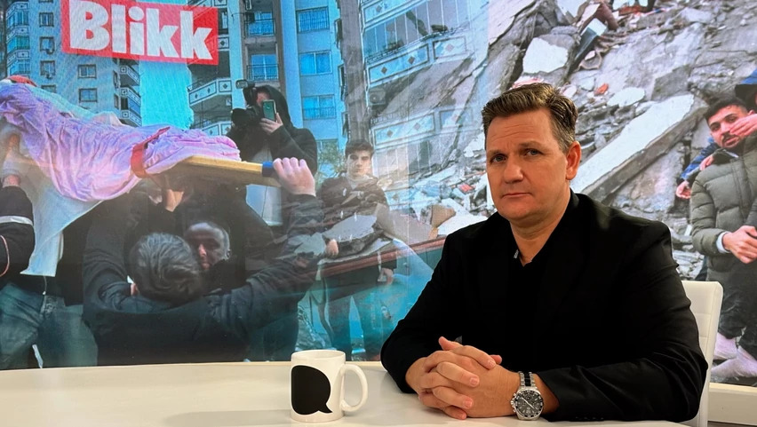 Az ATV riportere élő bejelentkezés közben menekült az óvóhelyre: pillanatokon belül robbant a bomba - videó