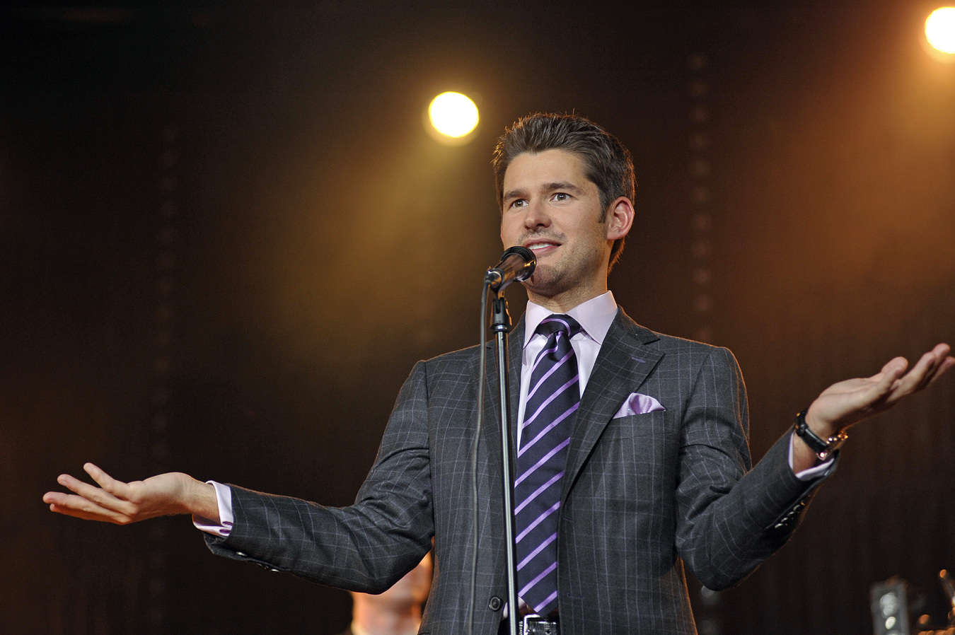 Matt Dusk podczas koncertu na Jazz Jamboree w 2008 roku