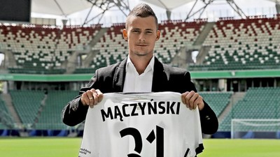U Mączyńskiego po kontuzji ani śladu. Teraz walczy o powrót do jedenastki