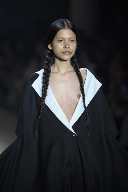 Pokaz kolekcji Amapo na Sao Paulo Fashion Week 2017