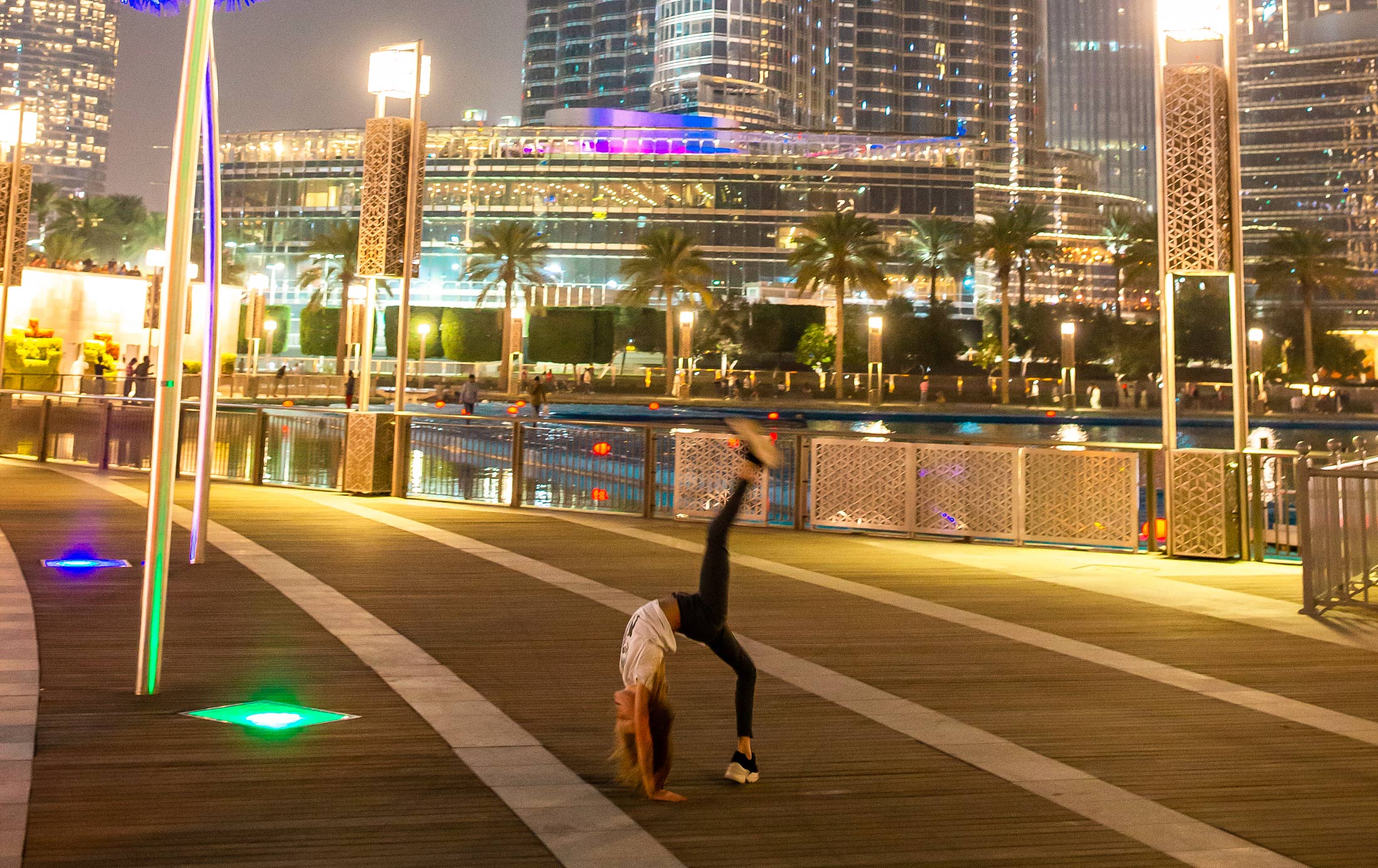 Ilyenek a magyar lányok, akikről mindenki azt hiszi, modellek - "A férjem nem tudja, hogy itt vagyok" - Barbi, a dubajozó édesanya vallomása