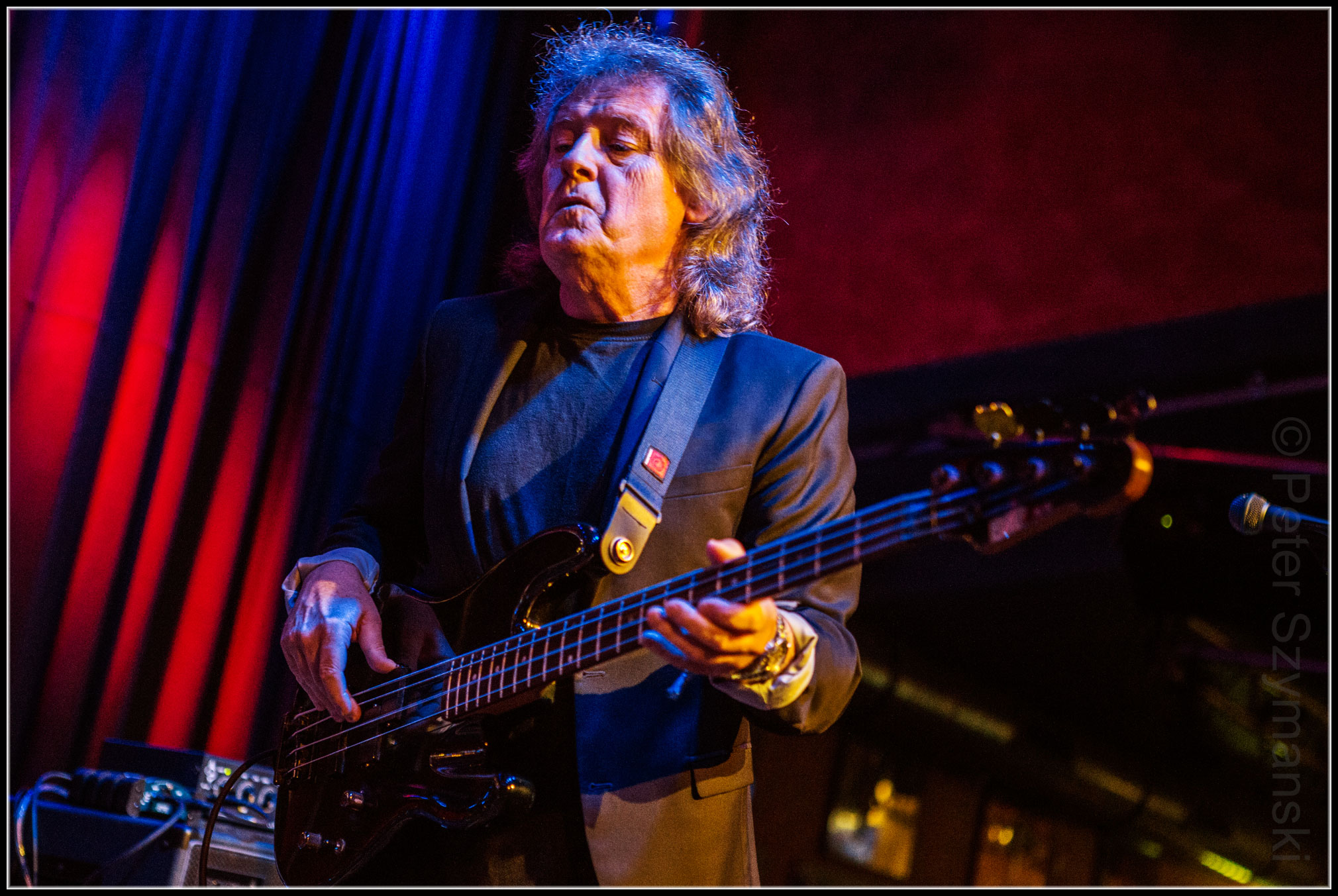 Világsztárral lépnek fel a magyar legendák