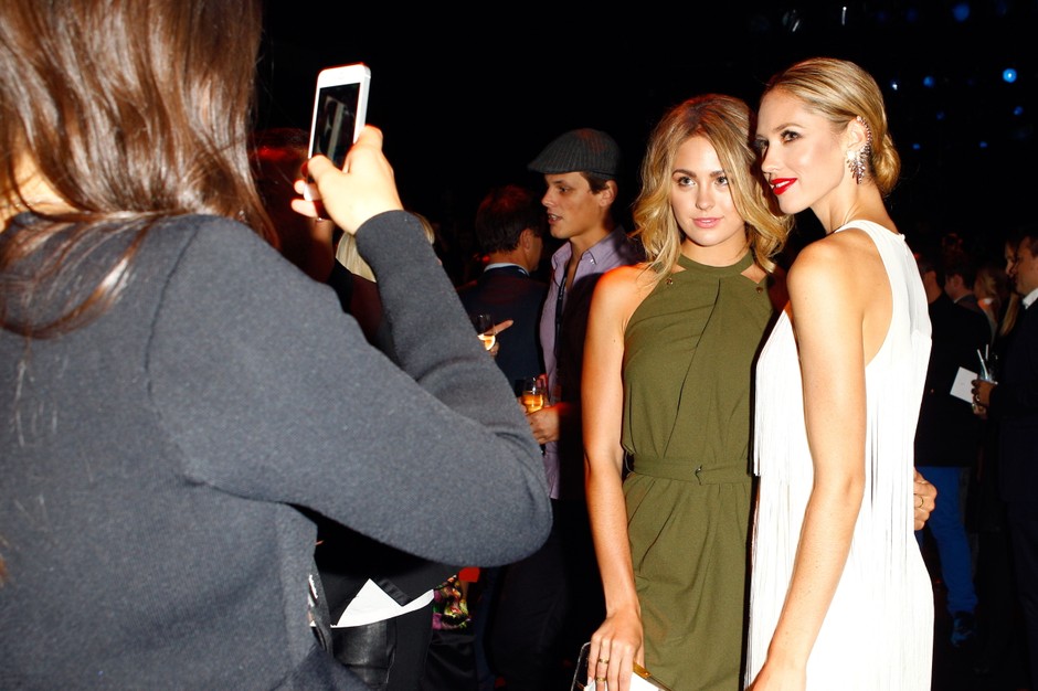 Jesinta Campbell; Nikki Phillips / Getty Images