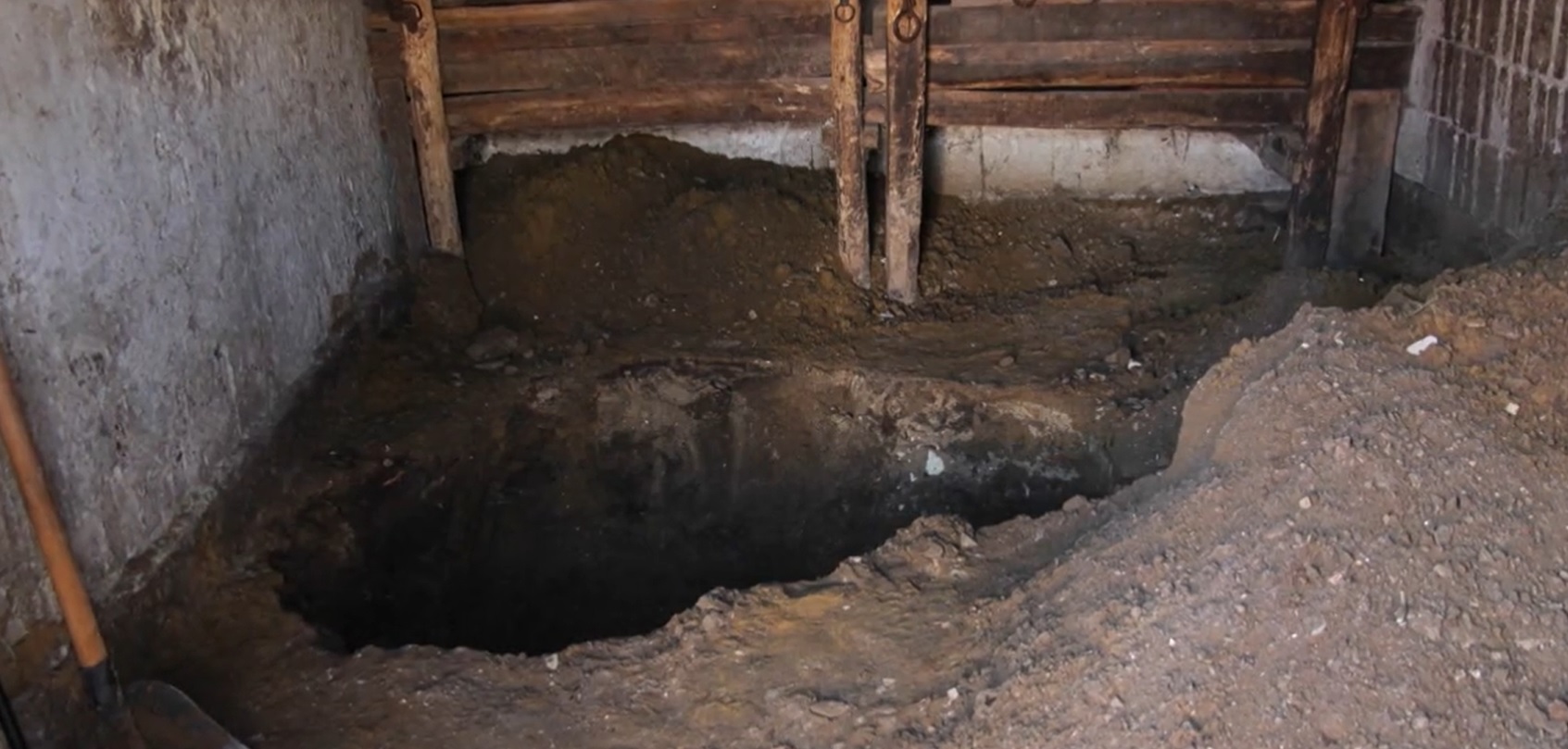 Brutálisan megkínozta, majd élve eltemette az élettársát egy férfi Nyírvasváriban – Az elkövető most mindent tagad