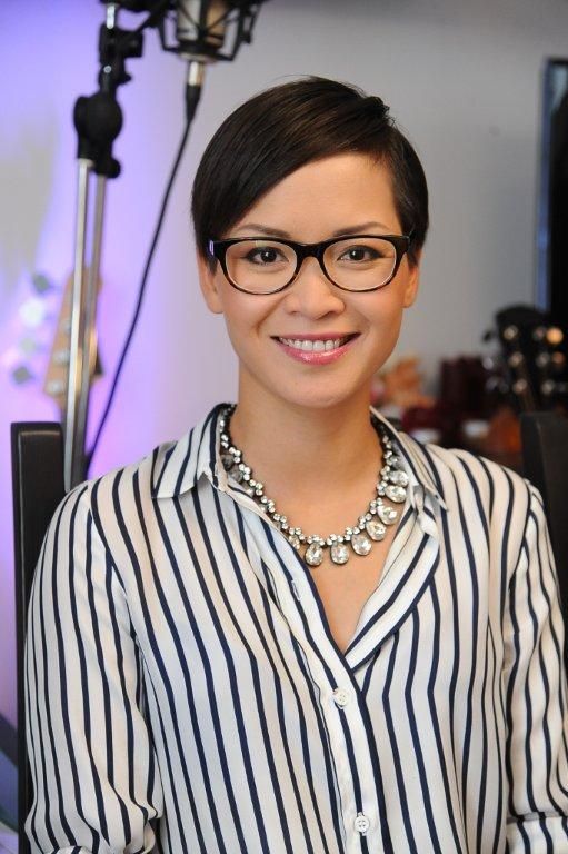 Natalia Nguyen – urodzona w Wietnamie architektka wnętrz, już od dwóch edycji jurorka popularnego programu „Bitwa o dom”
