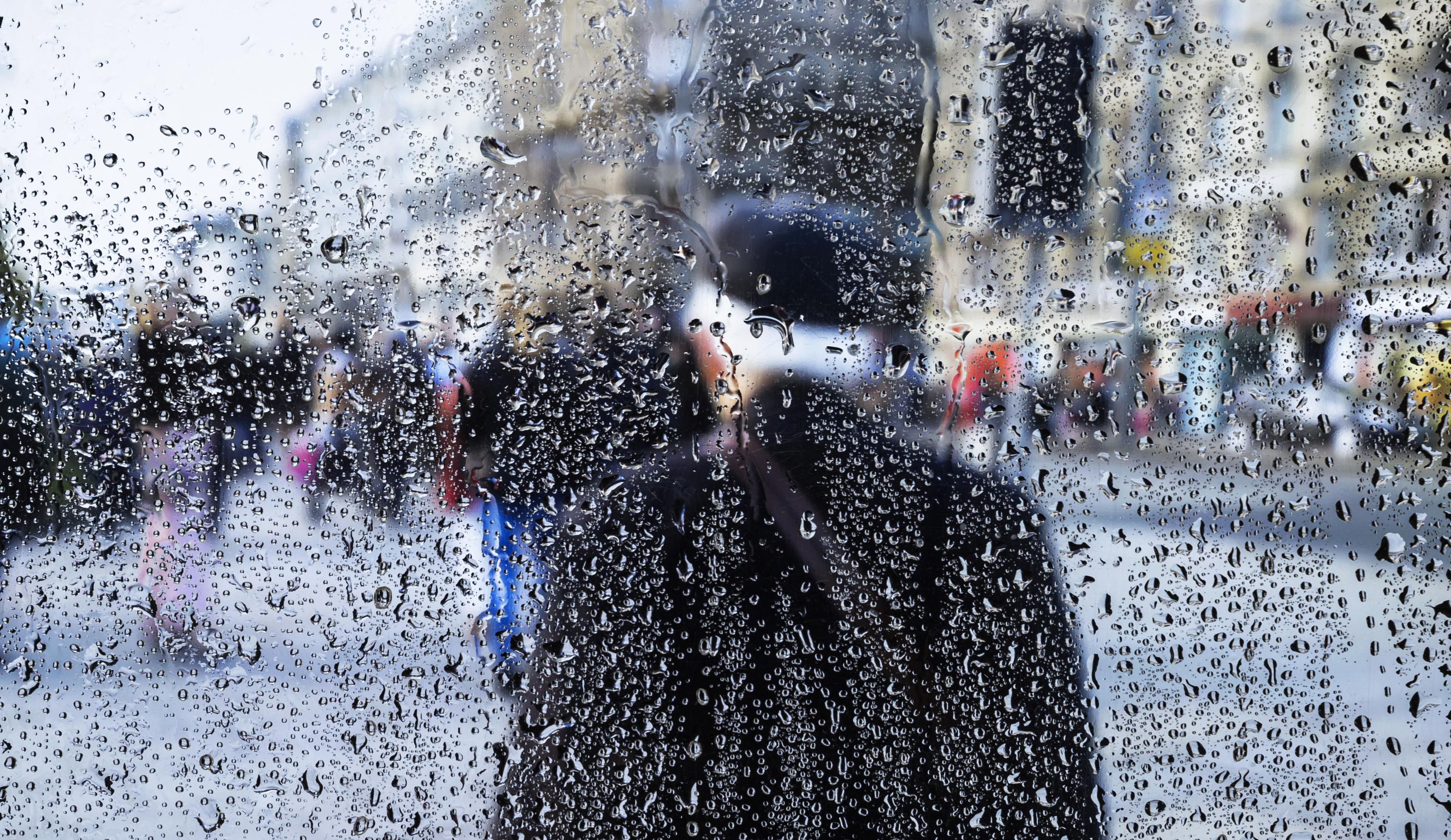 Nagy esők jönnek: narancssárga figyelmeztetést adott ki az OMSZ