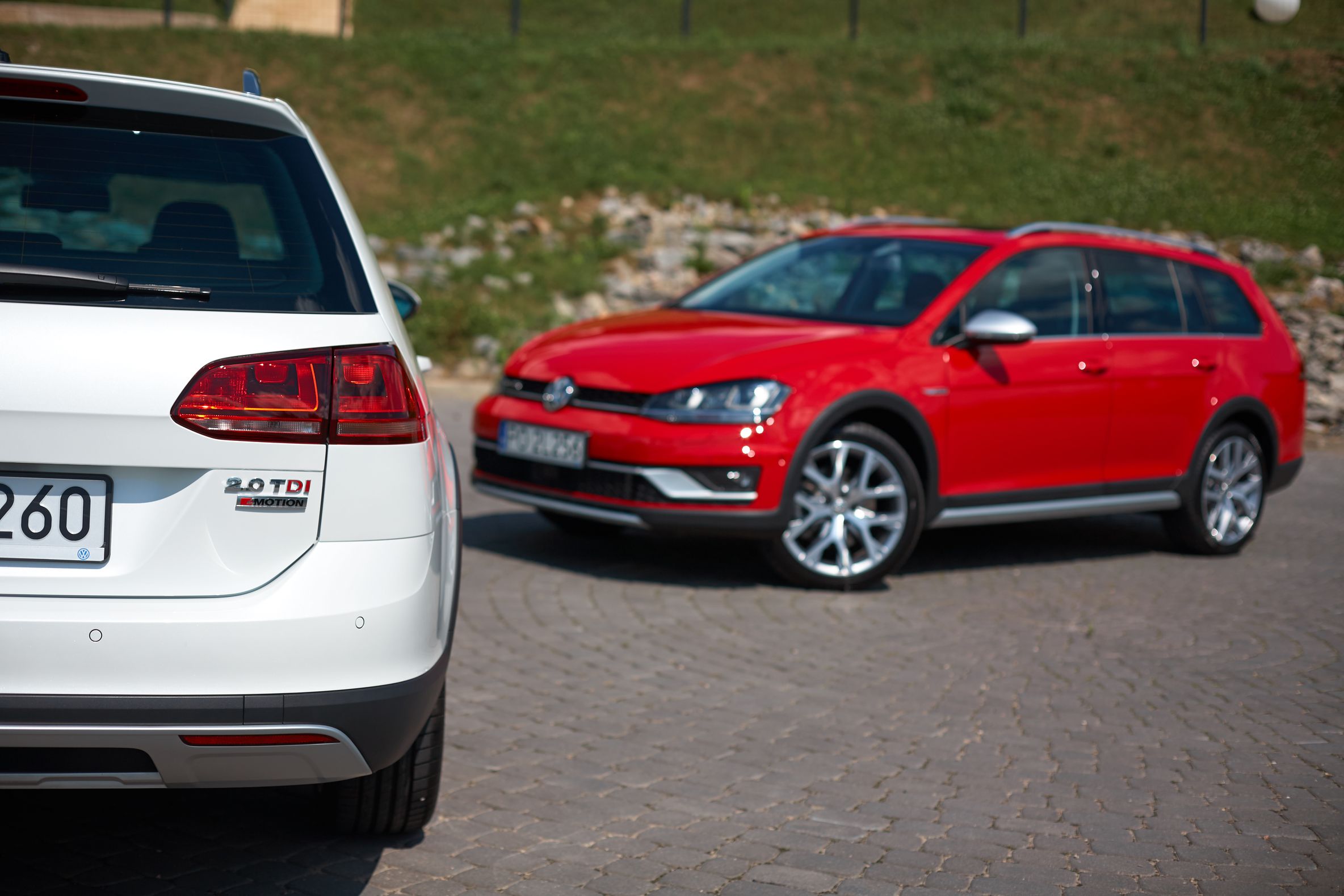 Nowy golf alltrack, podobnie jak większy passat alltrack, bazuje na nadwoziu kombi.