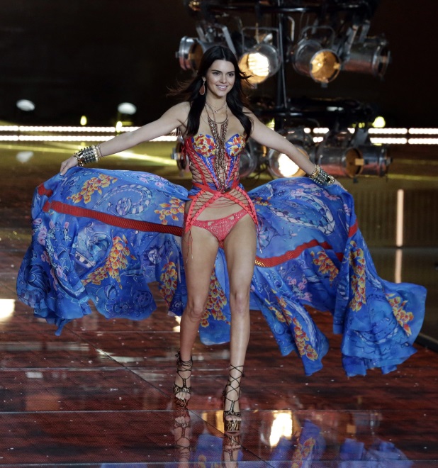 Victoria's Secret Fashion Show 2015