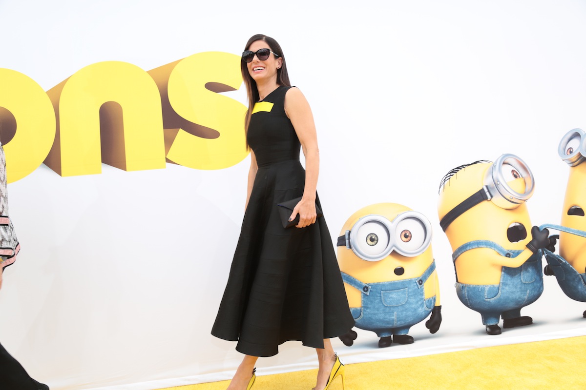 – Nie, naprawdę? To śmieszne. Nie mówicie o tym nikomu – powiedziała Sandra Bullock na wiadomość, że przez magazyn