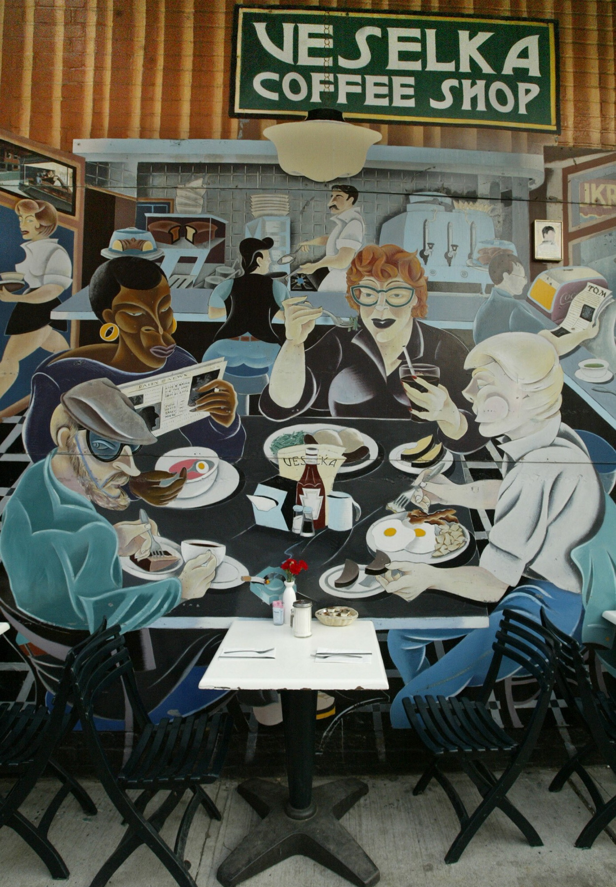 Mural w nowojorskiej East Village zapraszający do ukraińskiej restauracji Veselka istniejącej od 1954 r. 