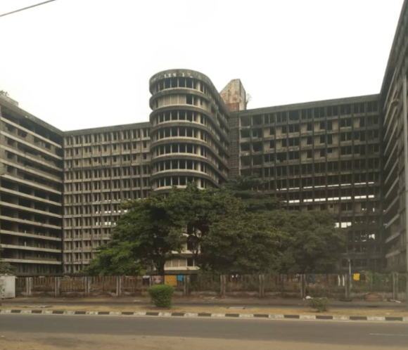 Uncompleted Federal Government Secretariat in Ikoyi Lagos. (Pulse)