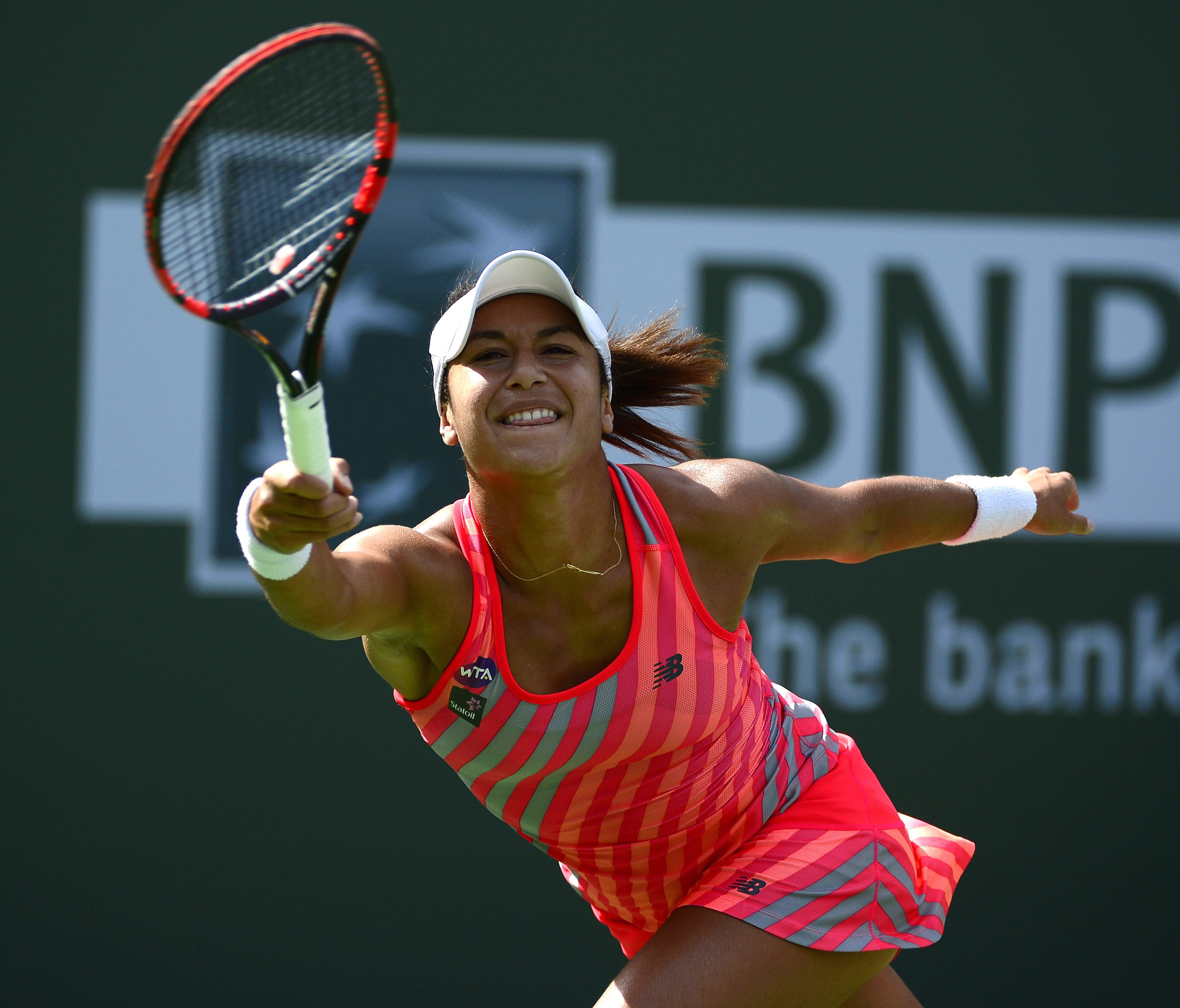 Latająca Szarapowa, ekstremalna mini Halep, szpagat Hradeckiej na Indian Wells