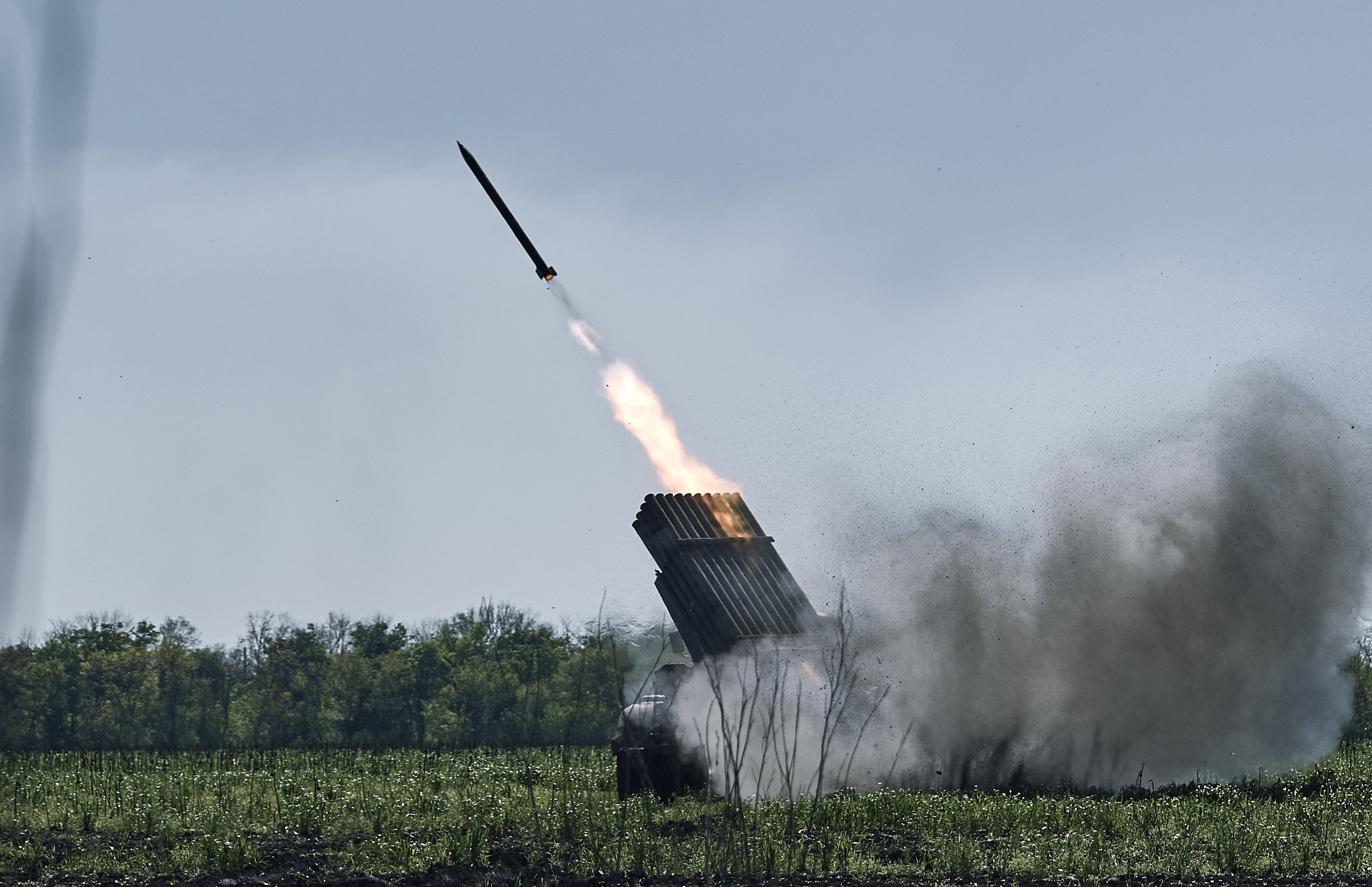 Az oroszok megtalálták amerikai csodafegyver elleni szert, néha eltévednek a HIMARS-ok